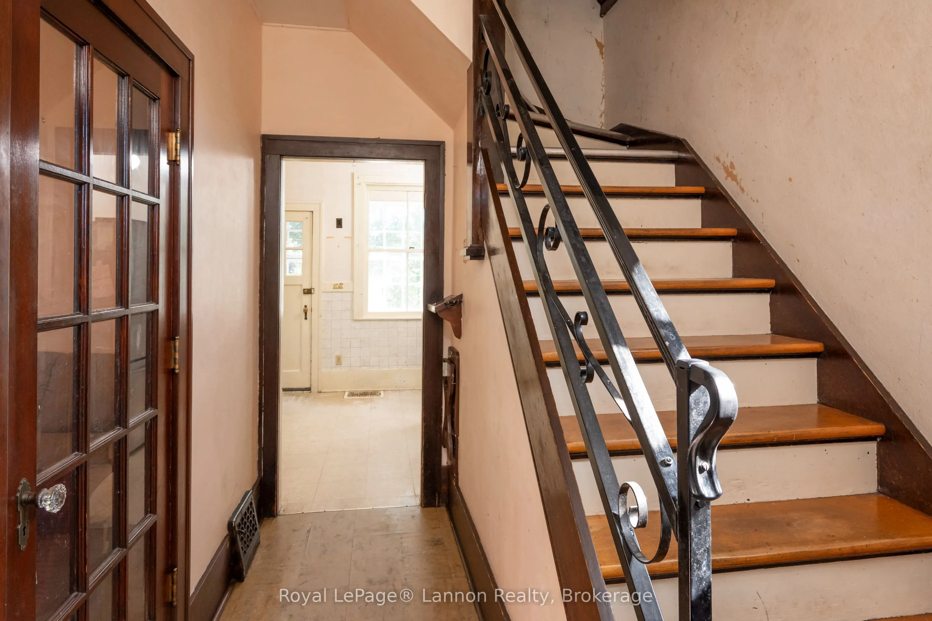 42 Gordon Avenue