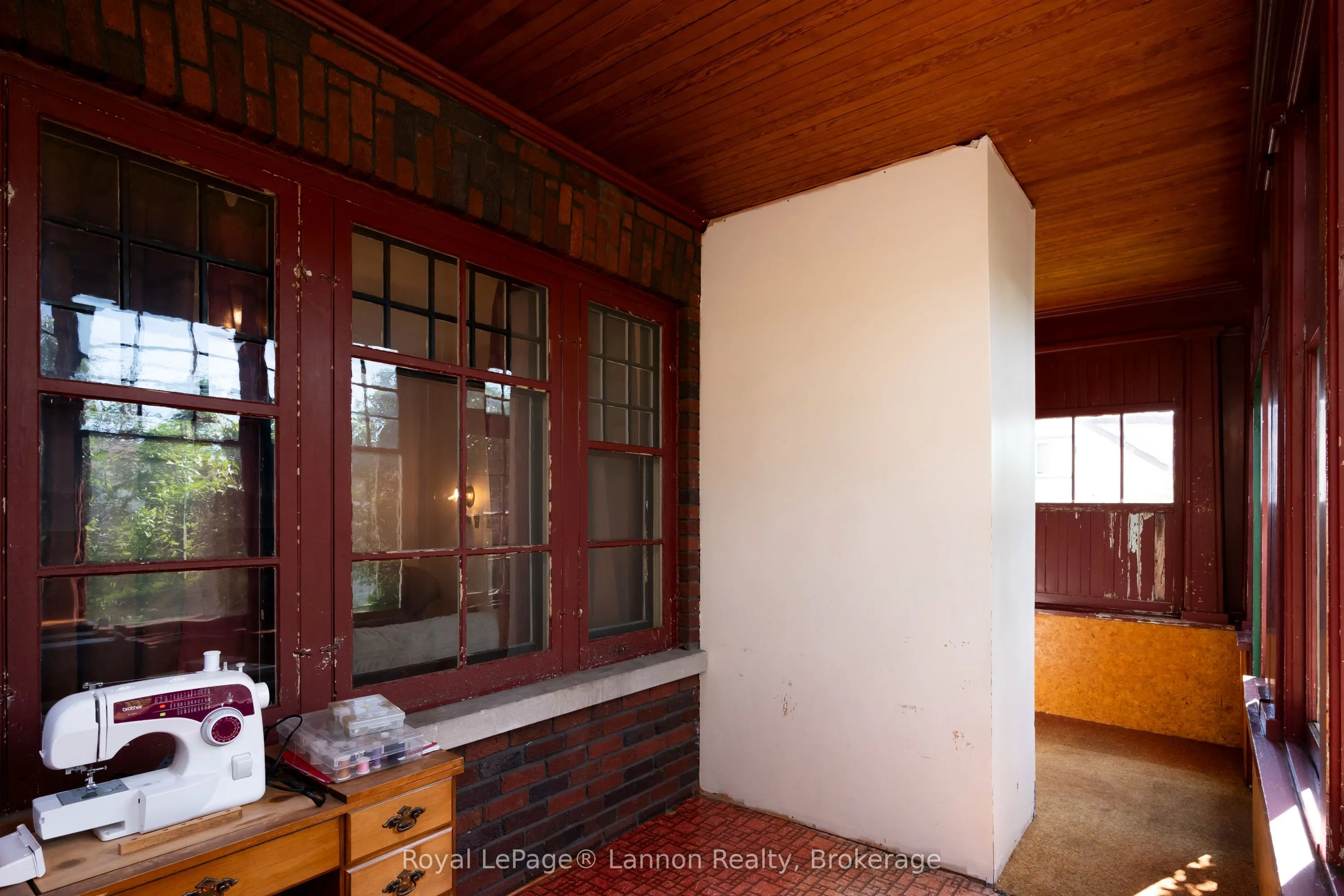 42 Gordon Avenue