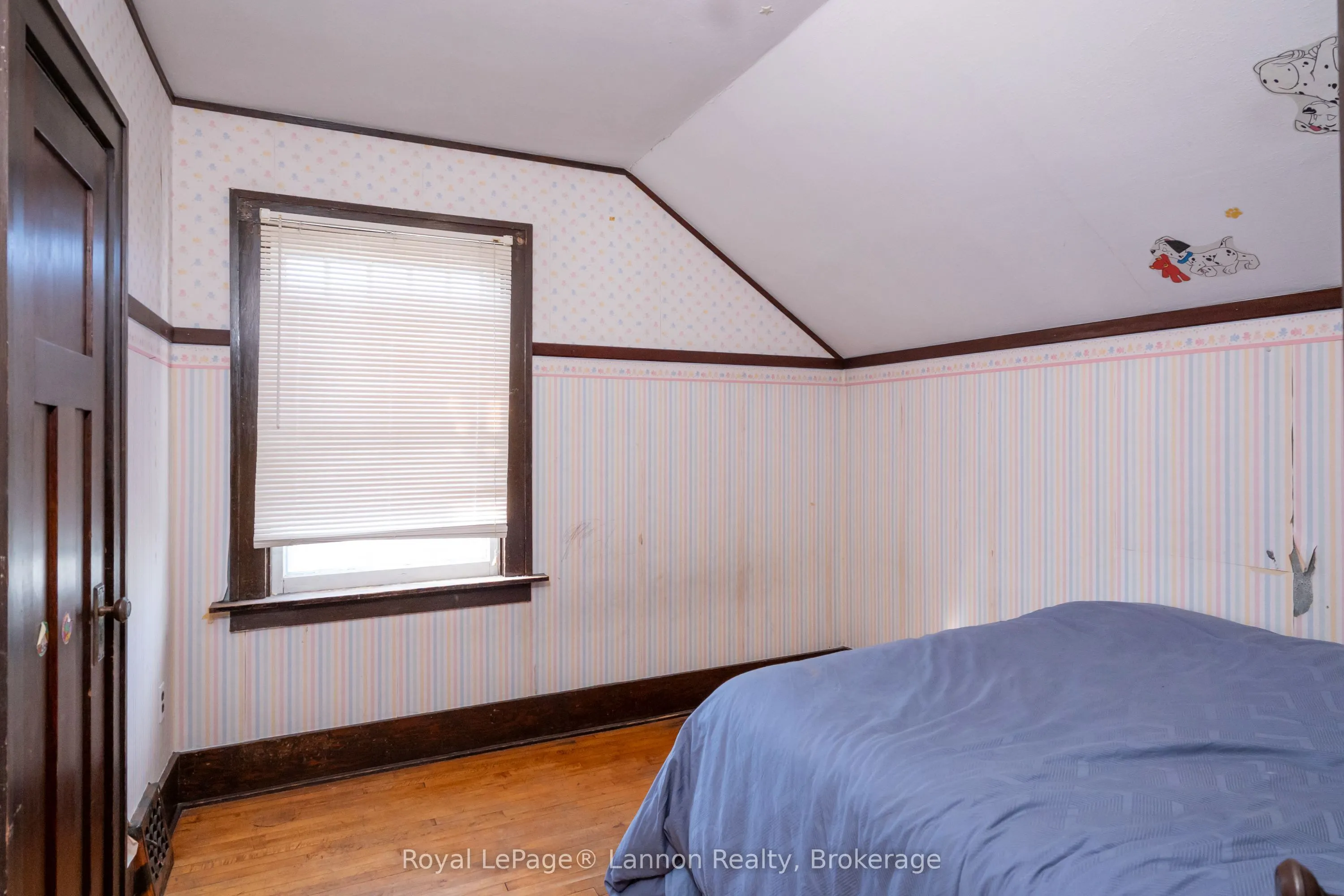 42 Gordon Avenue