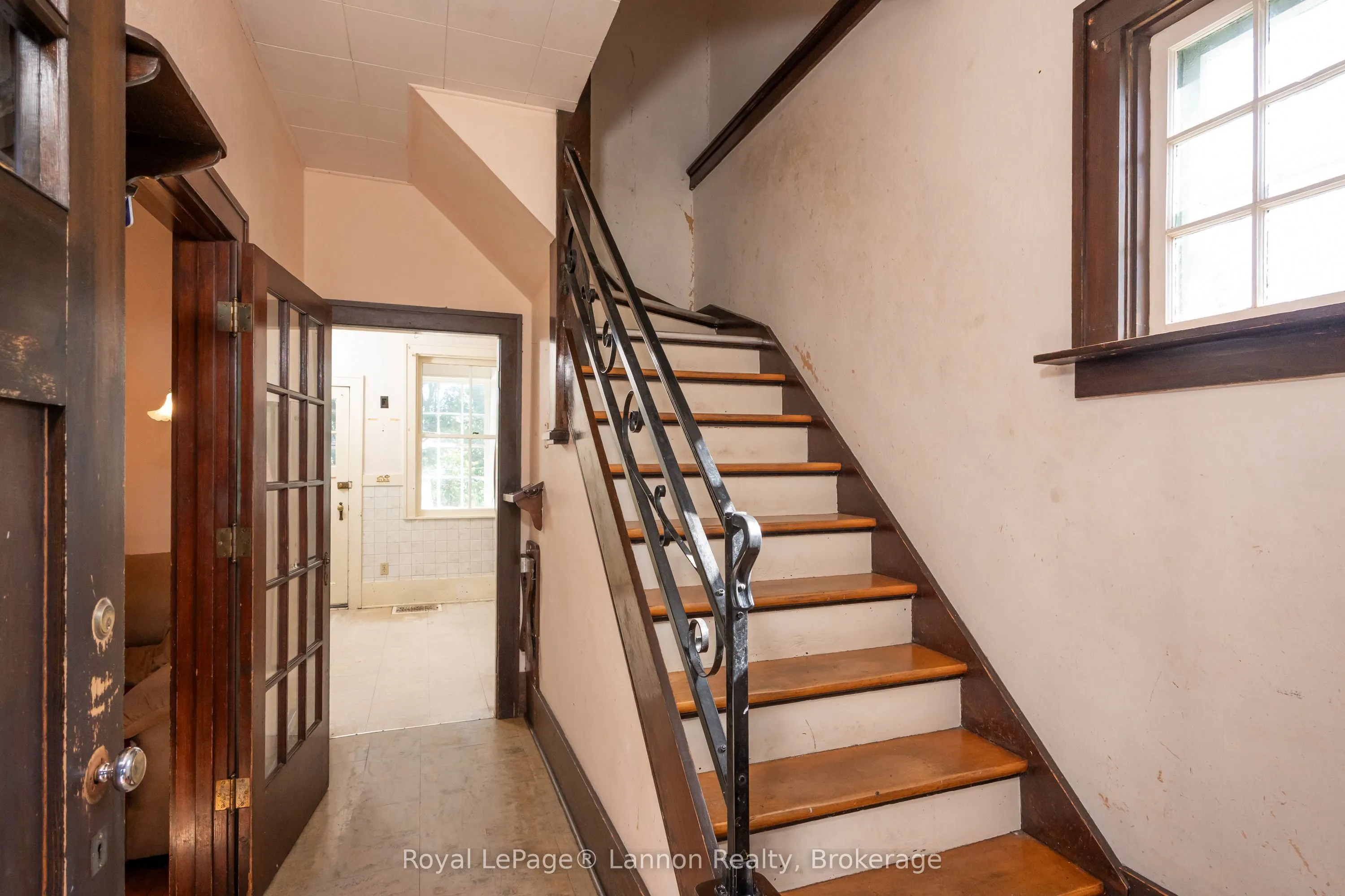 42 Gordon Avenue