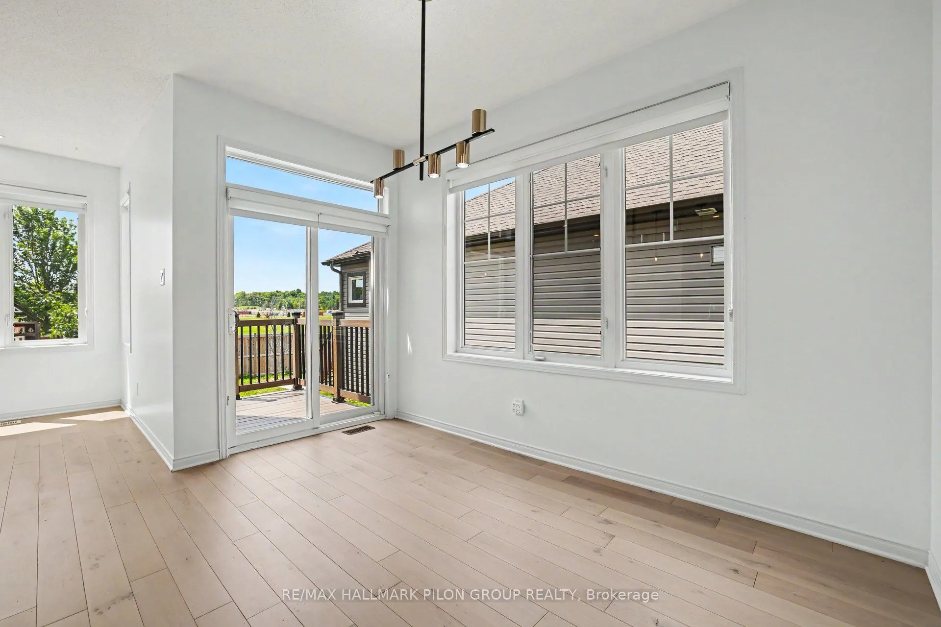 38 Riddell Street