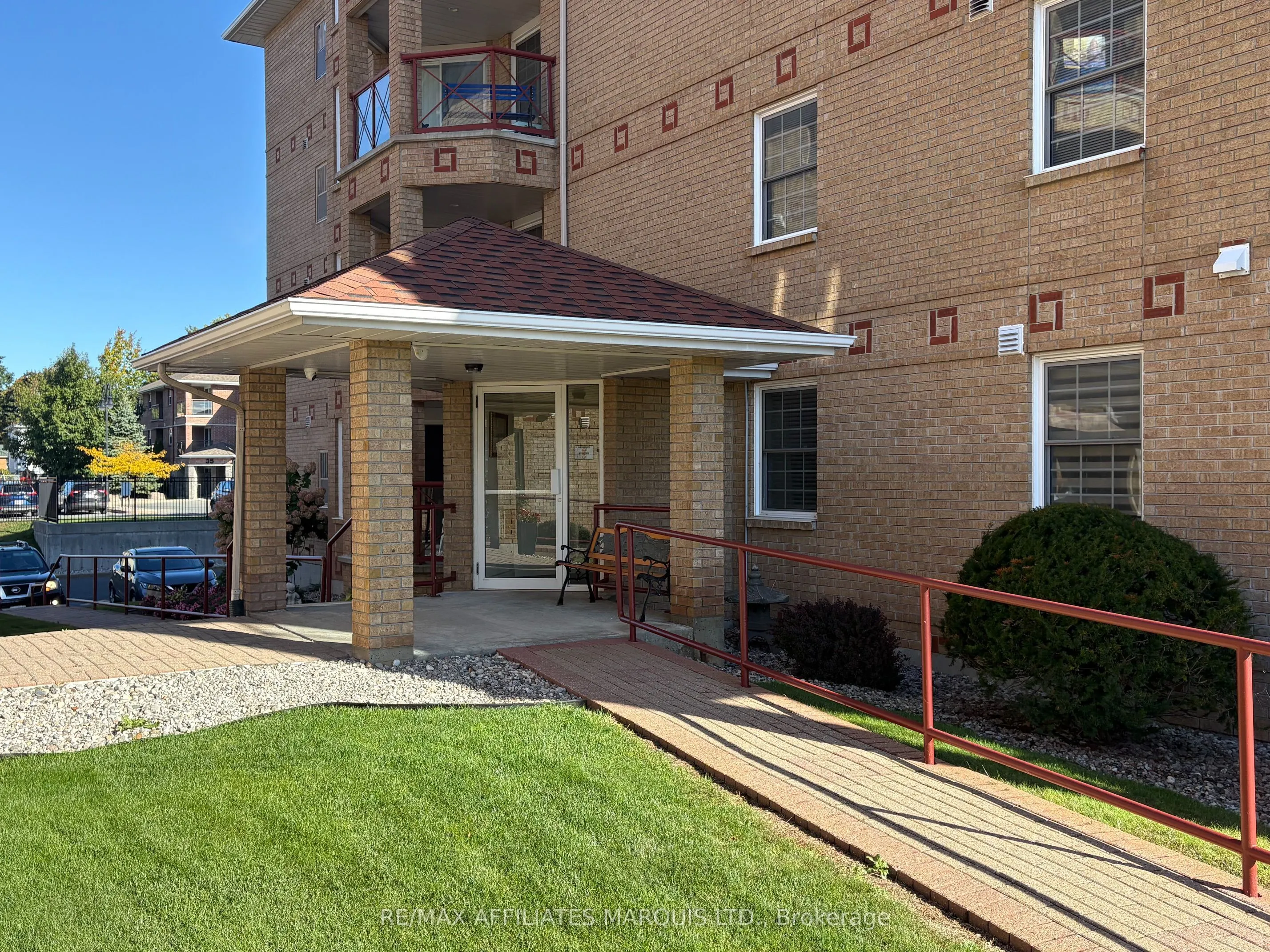 321 Water Street W #2