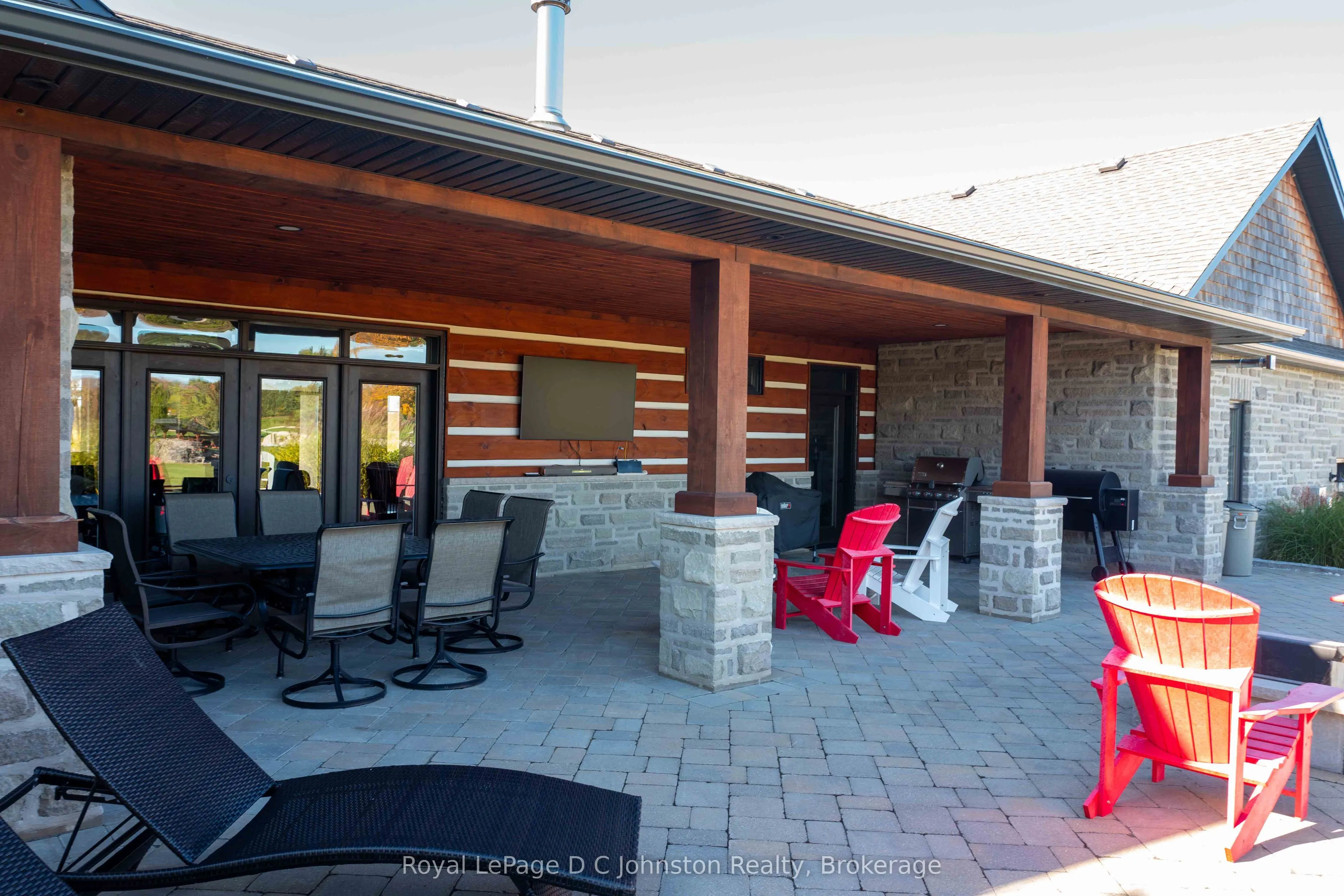 5262 Bruce Road 3 Road