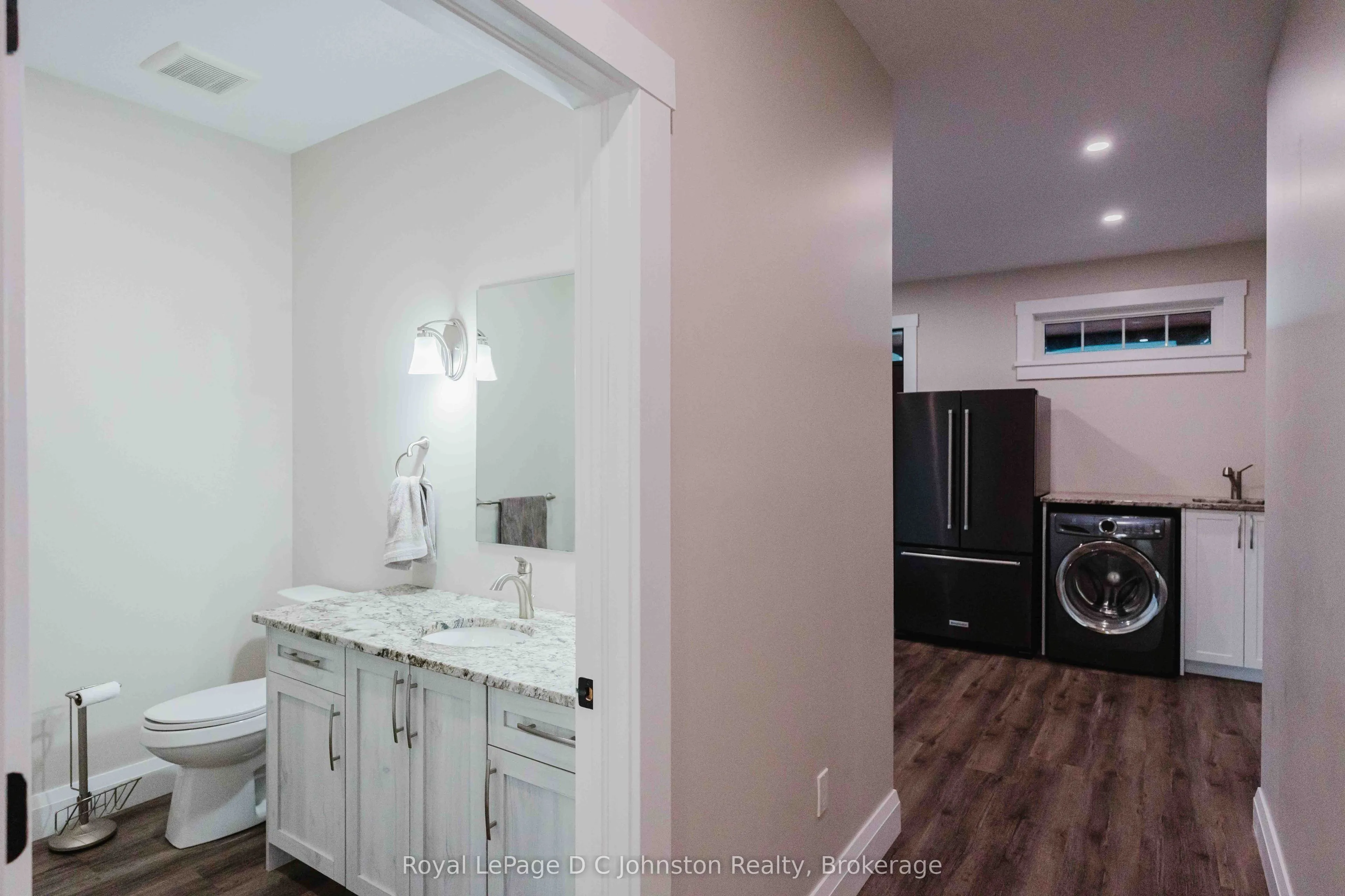 5262 Bruce Road 3 Road