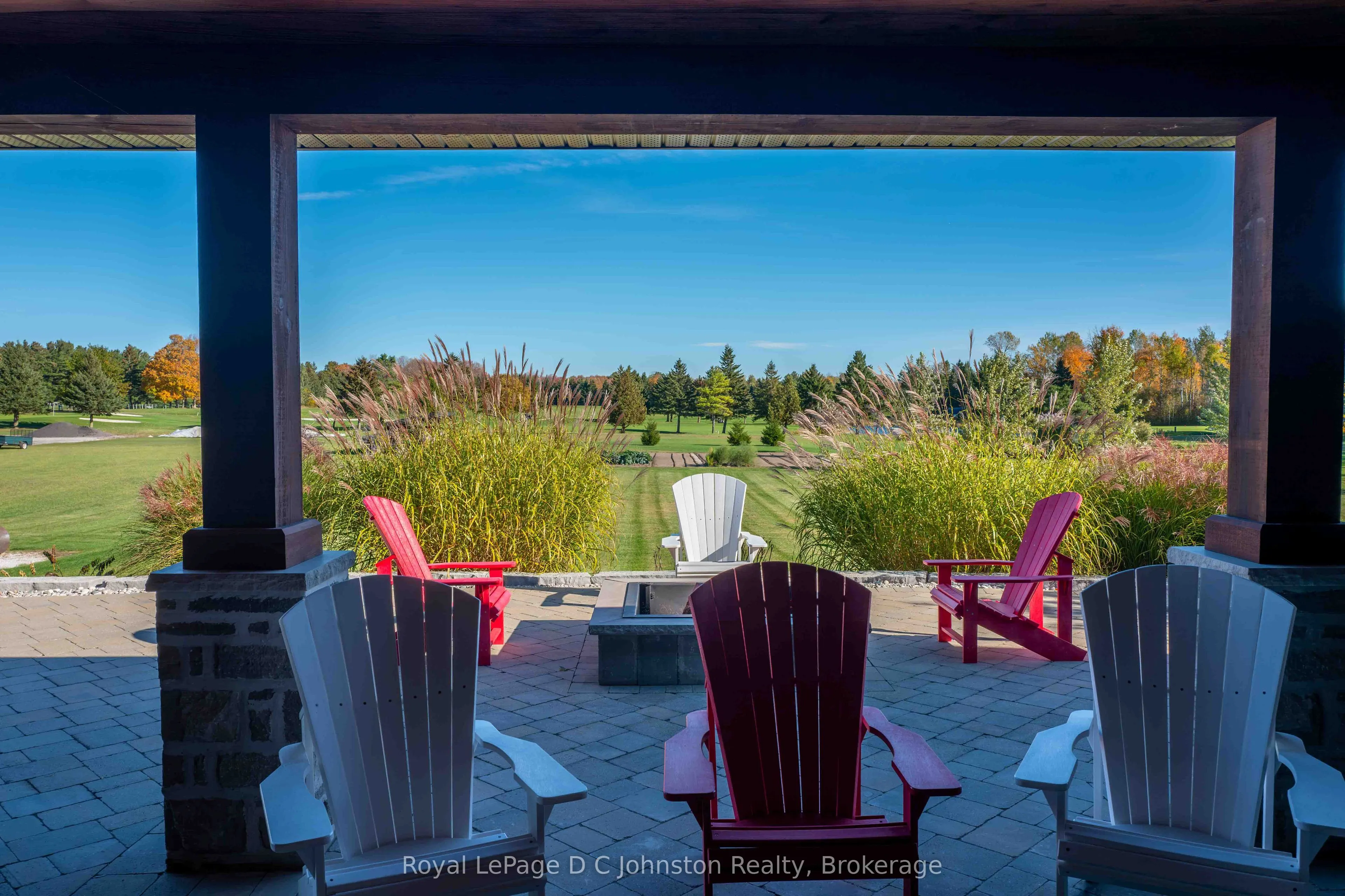 5262 Bruce Road 3 Road