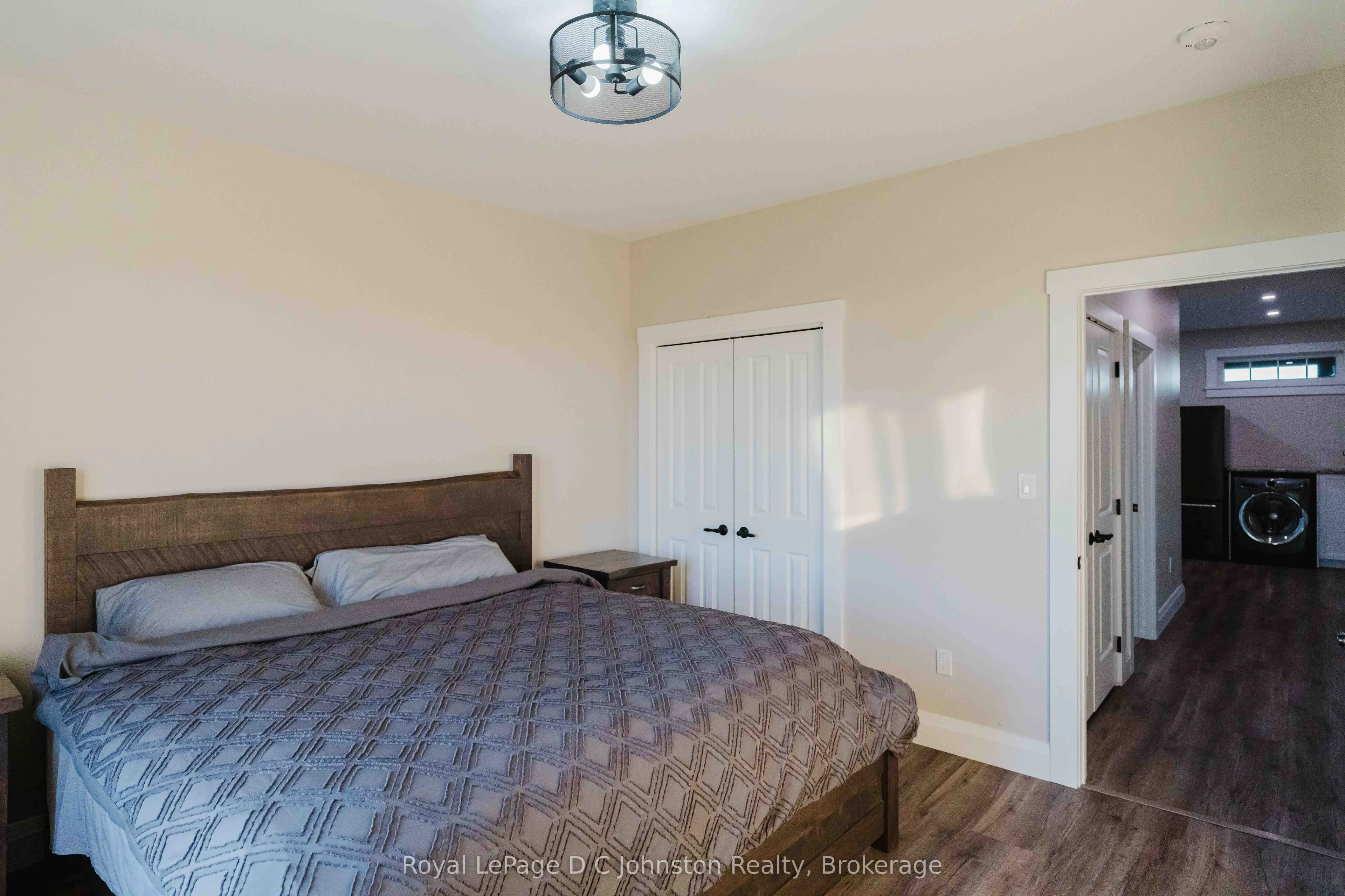 5262 Bruce Road 3 Road