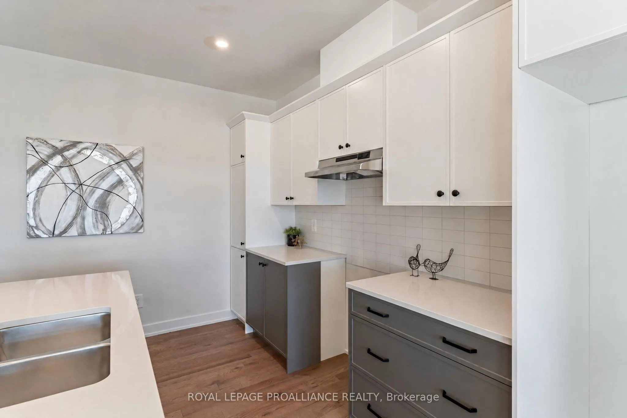 1042 Turner Drive