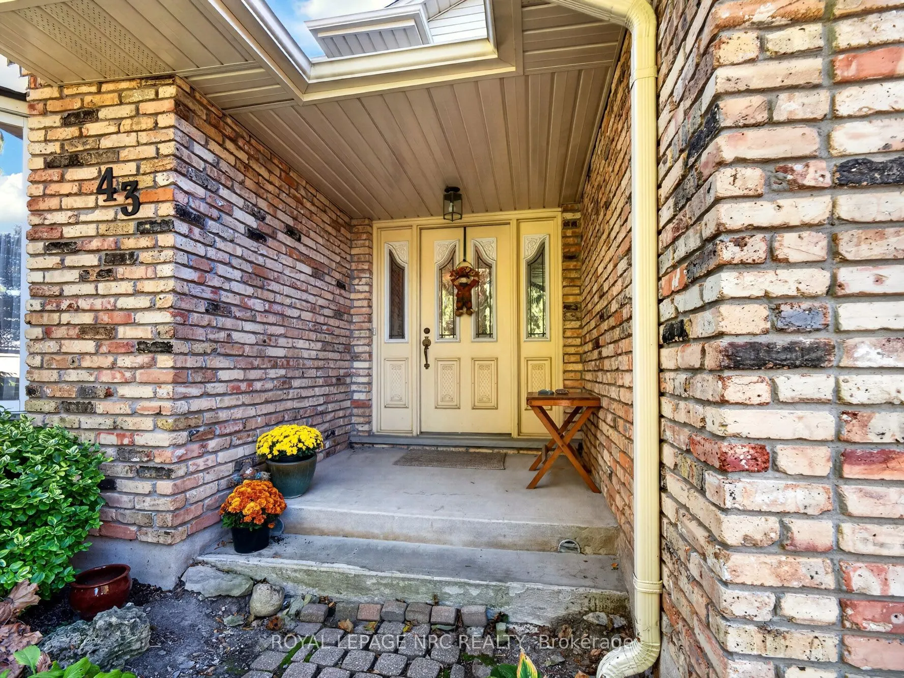 43 Farmington Drive
