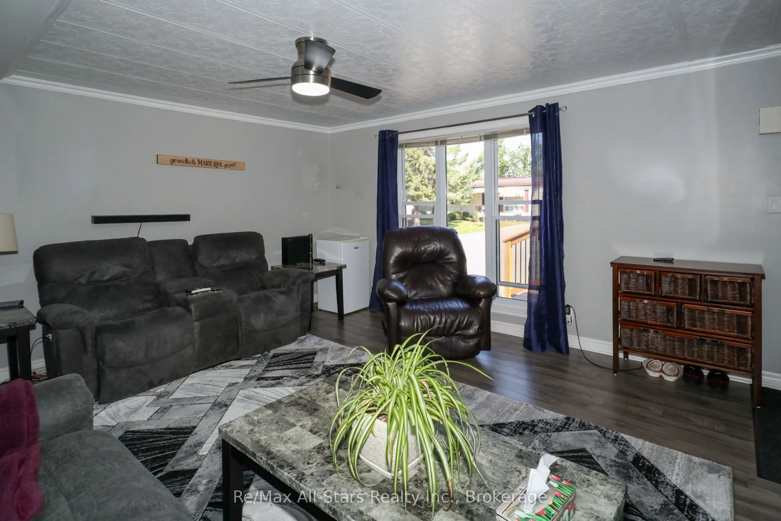 7 Cedar Street