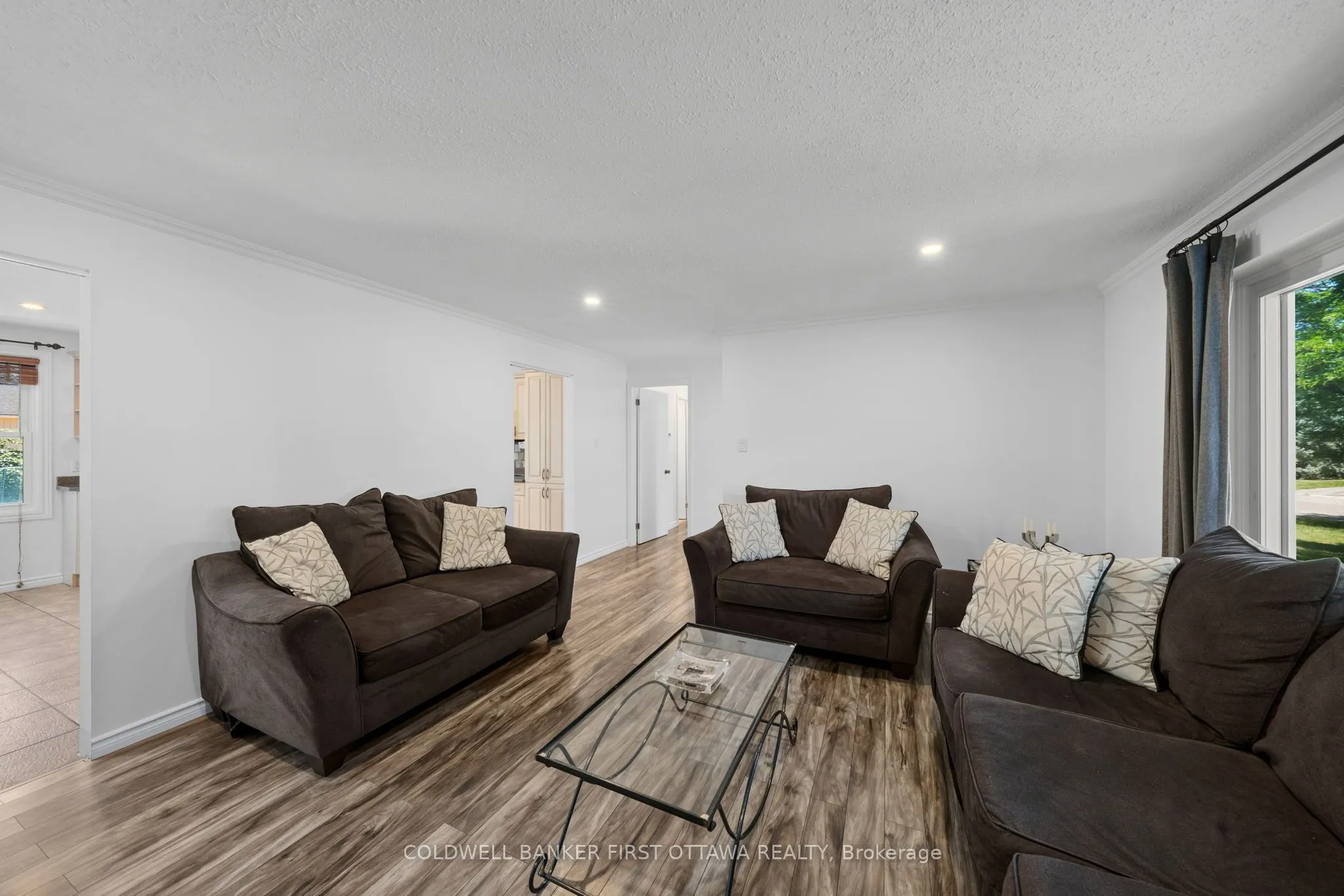 12 Bradgate Drive
