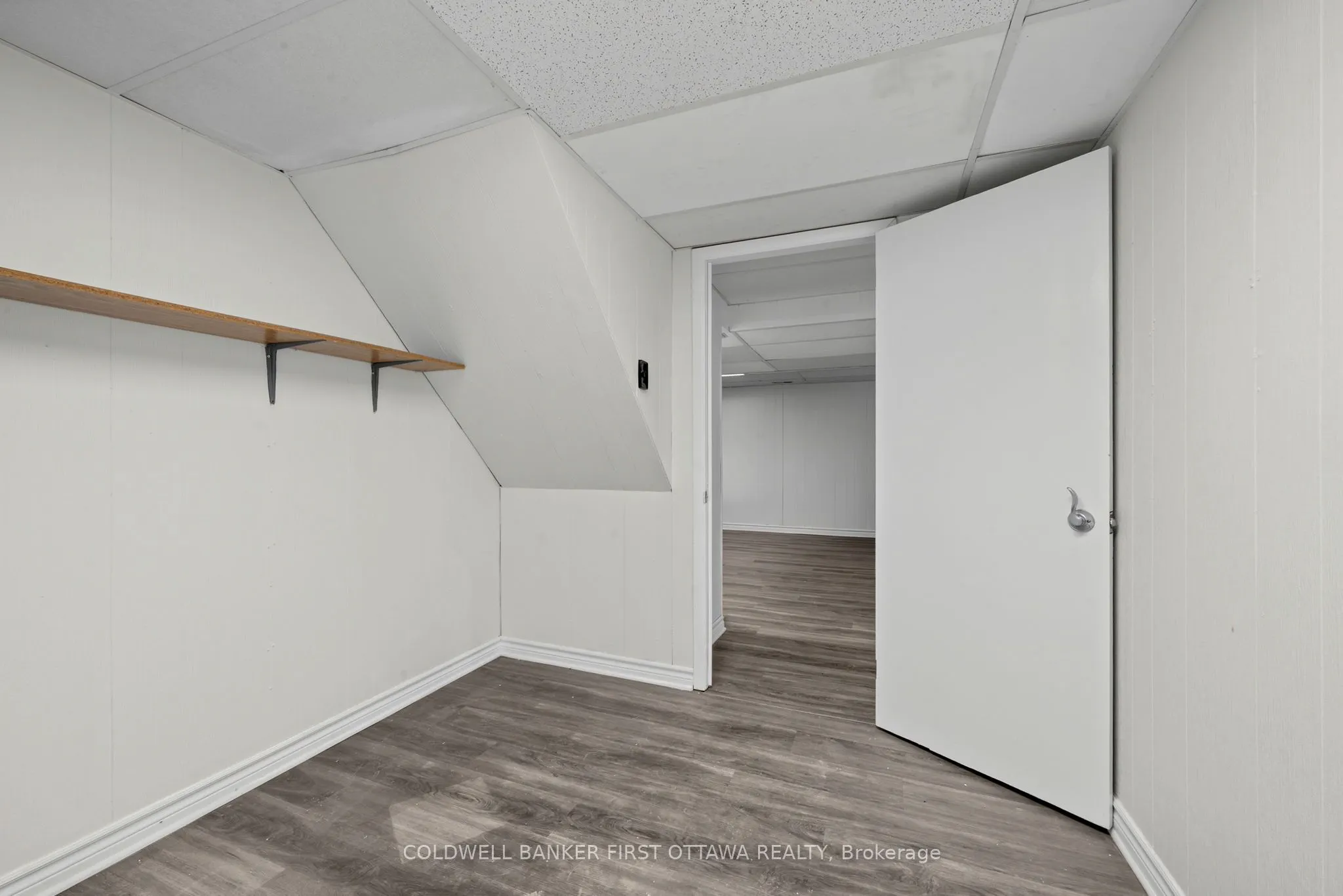 12 Bradgate Drive