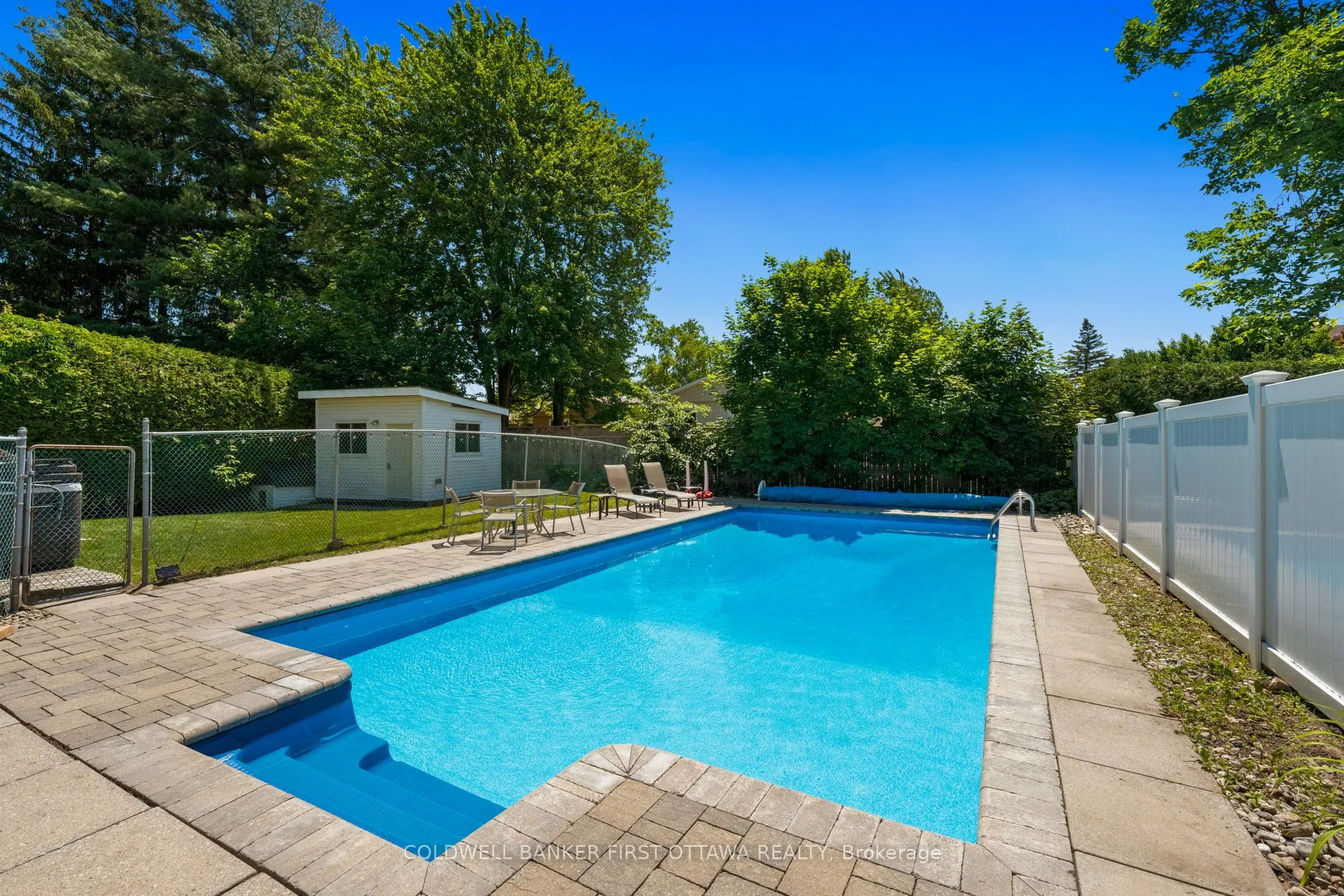 12 Bradgate Drive