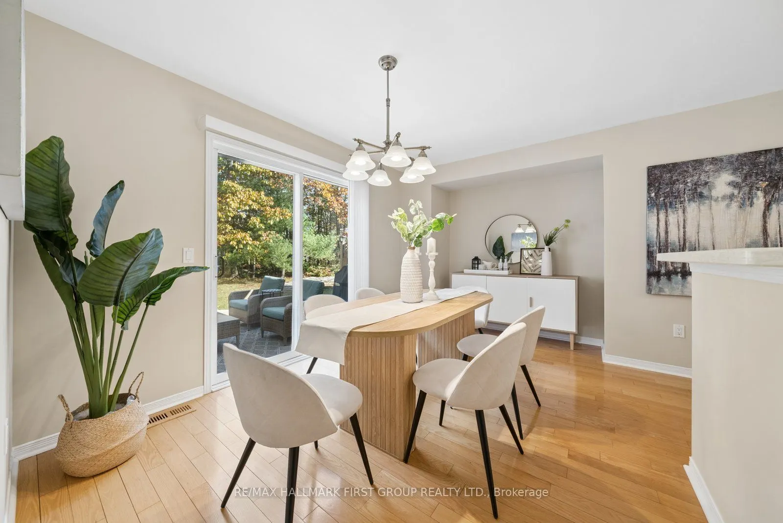 47 Springwood Crescent