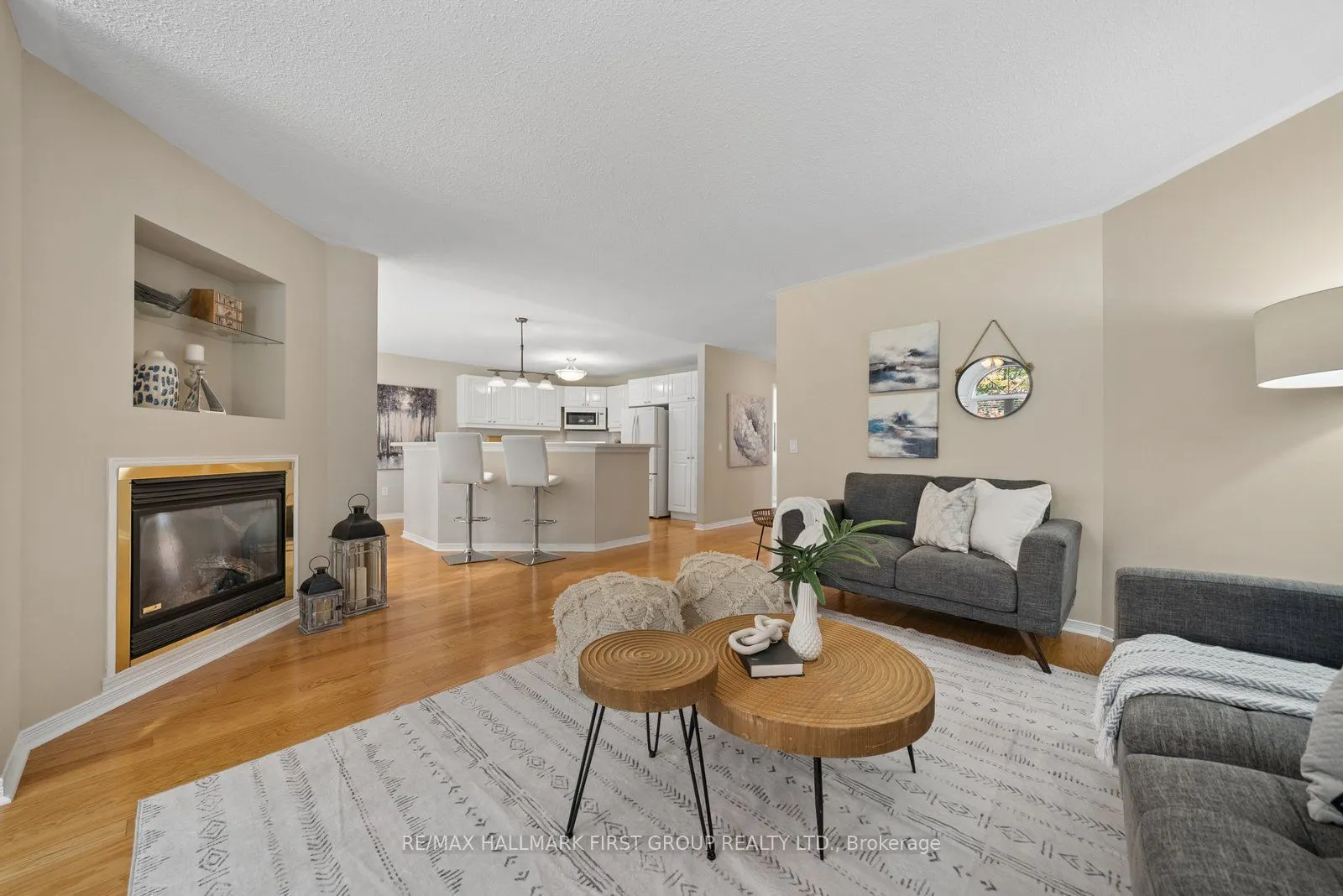 47 Springwood Crescent