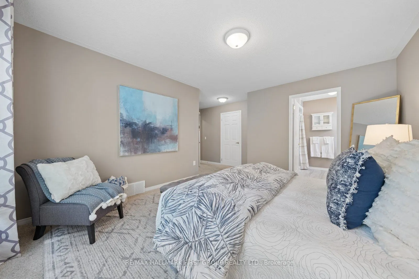 47 Springwood Crescent