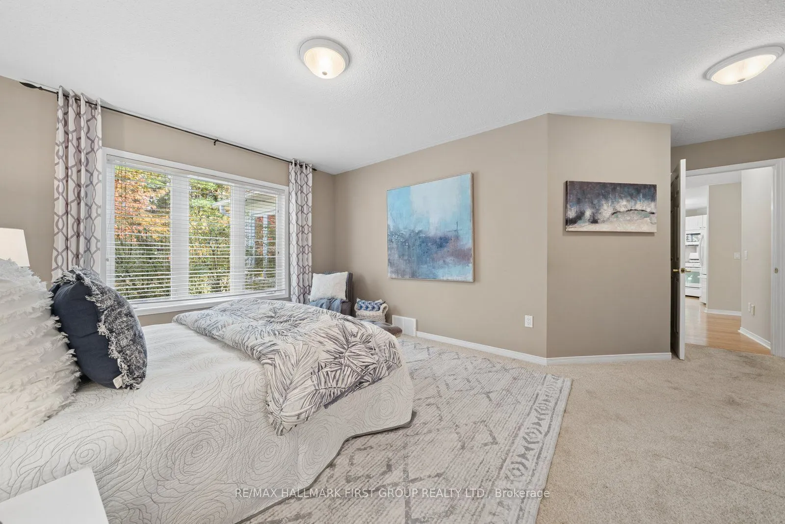 47 Springwood Crescent