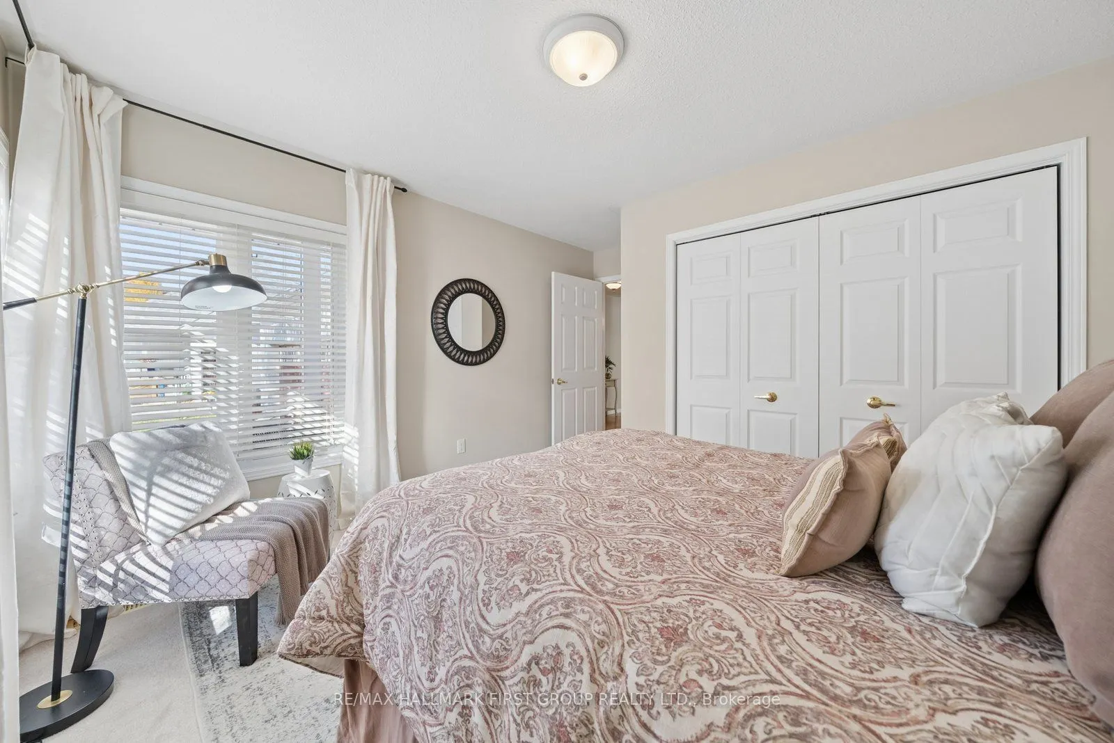 47 Springwood Crescent