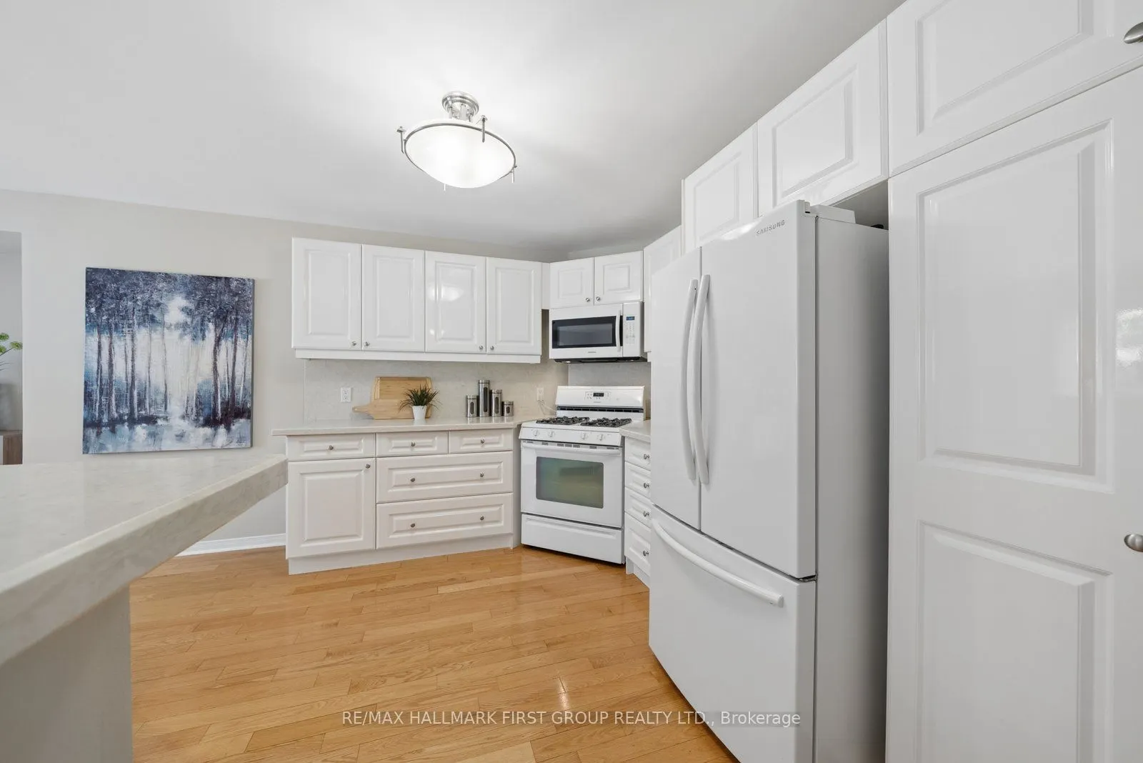 47 Springwood Crescent