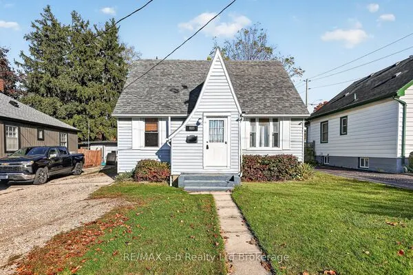 825 James Street