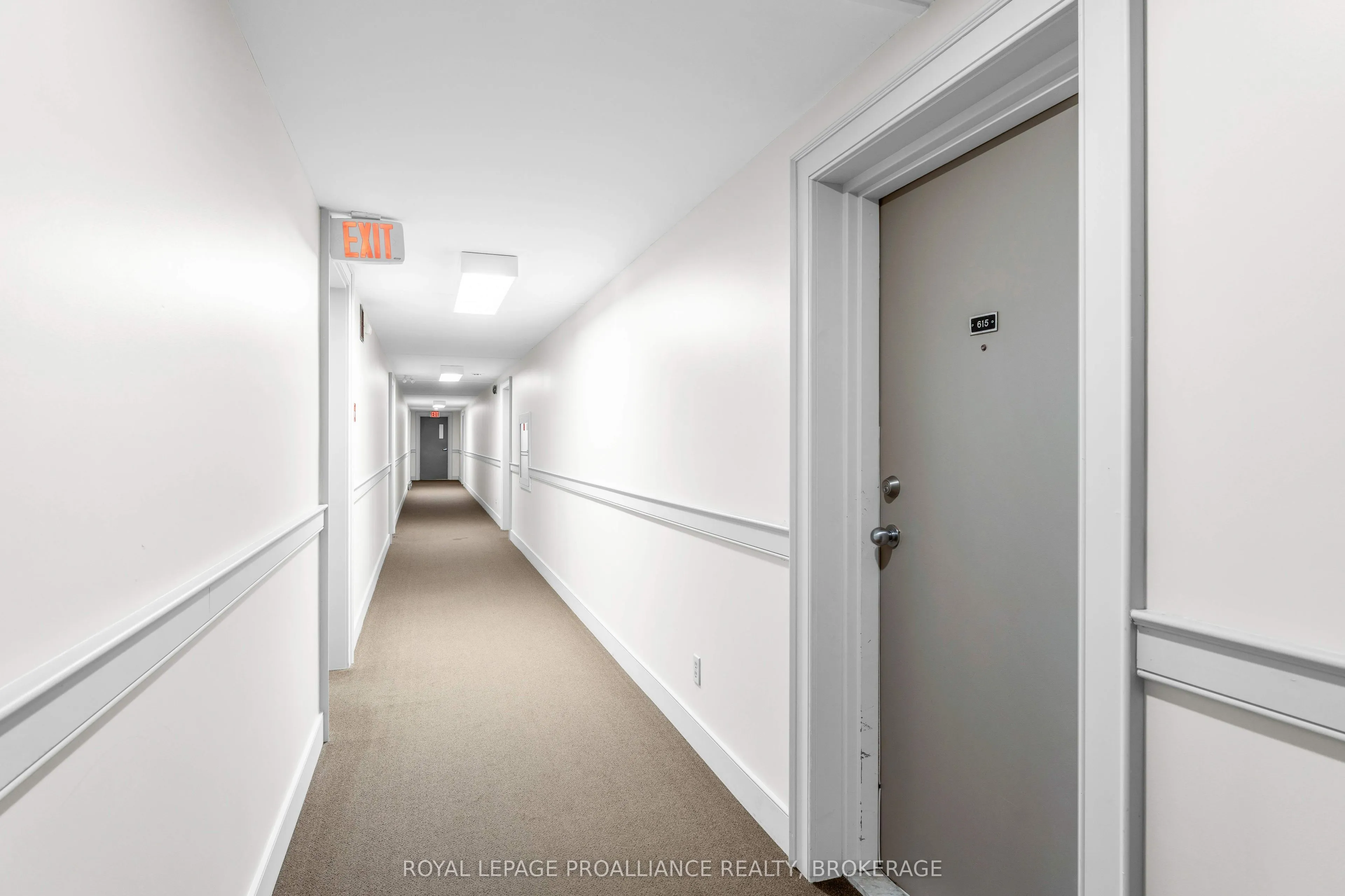 17 Eldon Hall Place #615