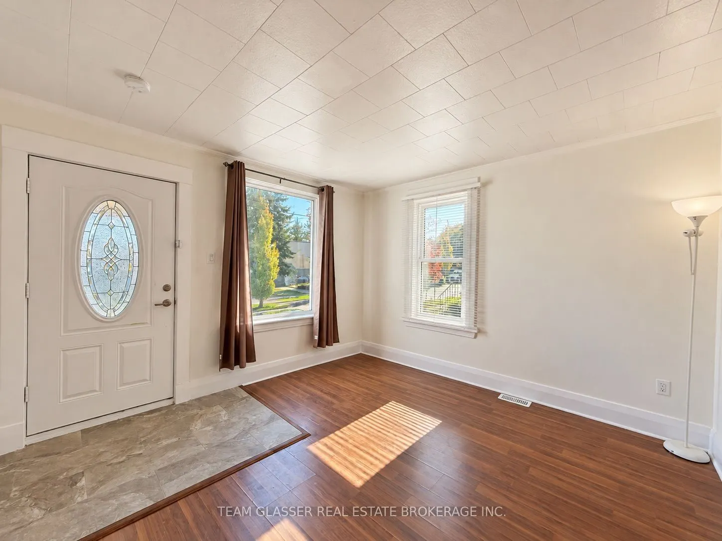 80 Mackay Avenue