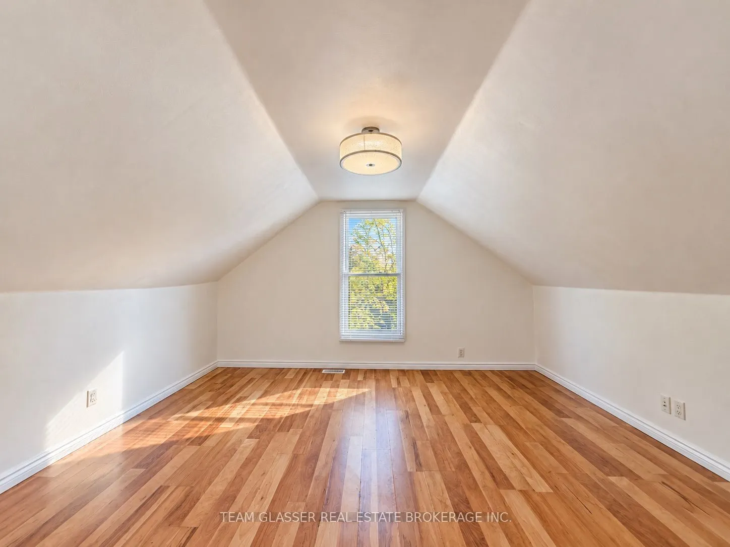 80 Mackay Avenue