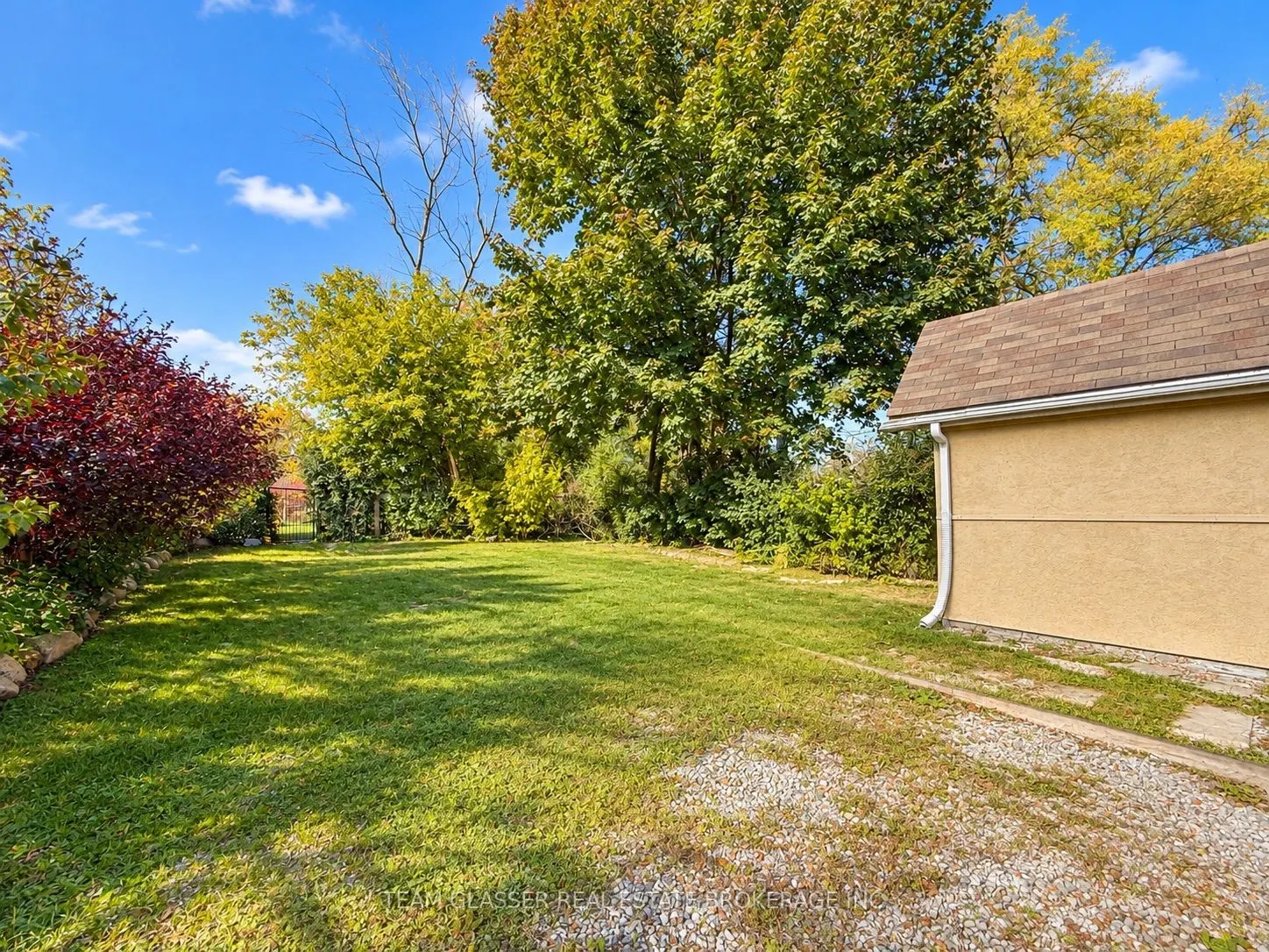 80 Mackay Avenue