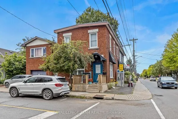 84 Sherbrooke Avenue