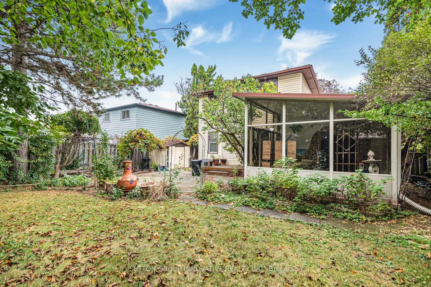 160 Birchcliffe Crescent