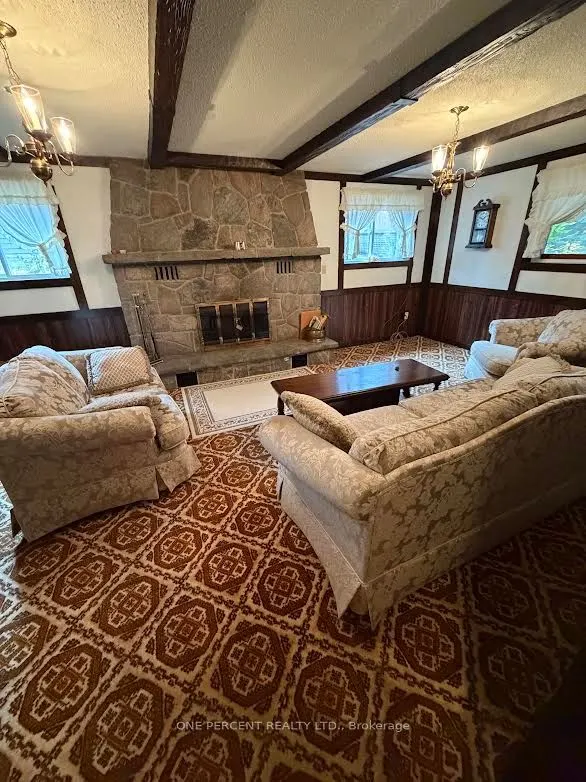 40 Golf Course Road