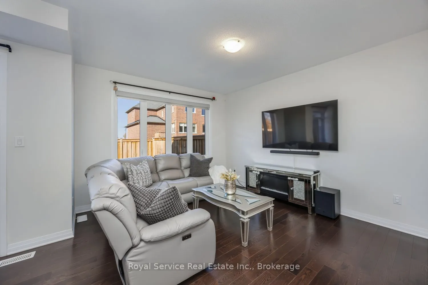 3 Horizon Avenue