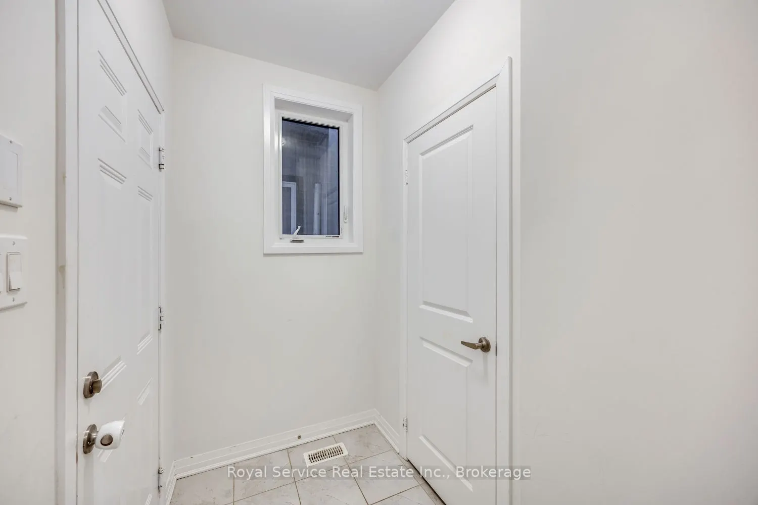 3 Horizon Avenue