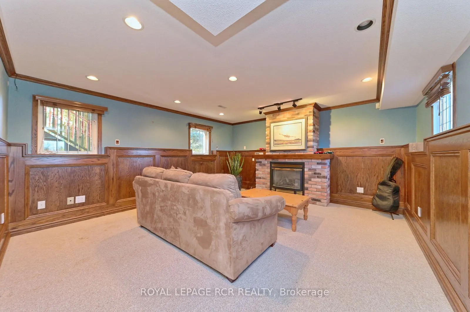 21 Lloyds Traverse Crescent