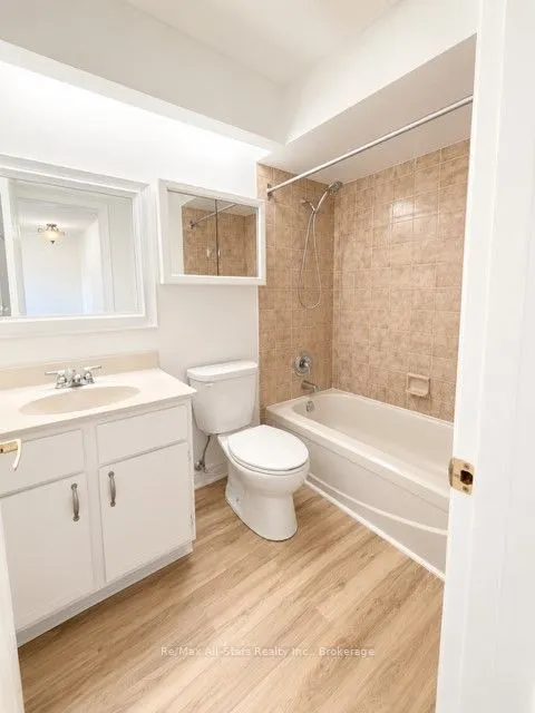 53 Helen Street #2