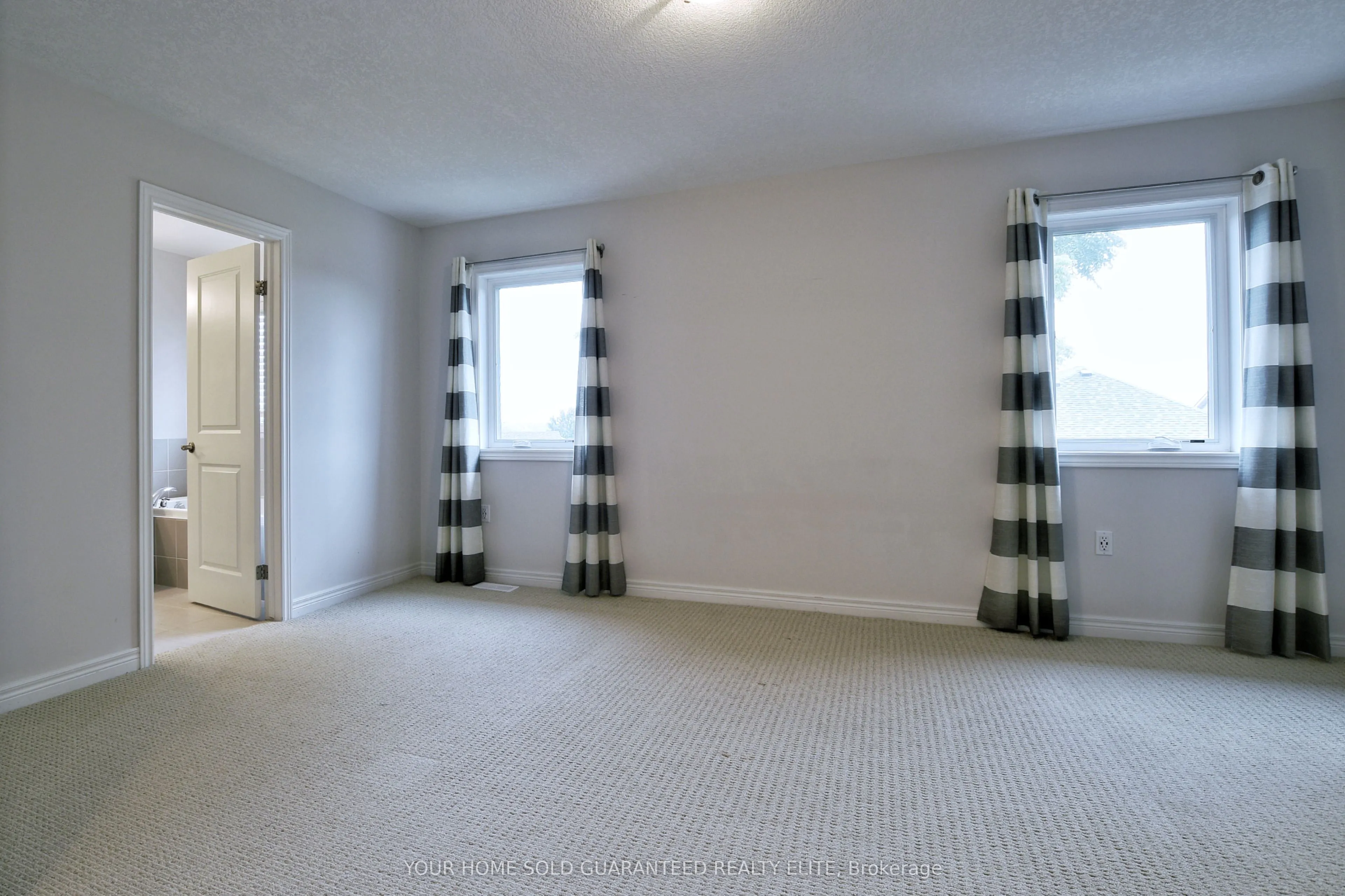 270 Main Street W #5