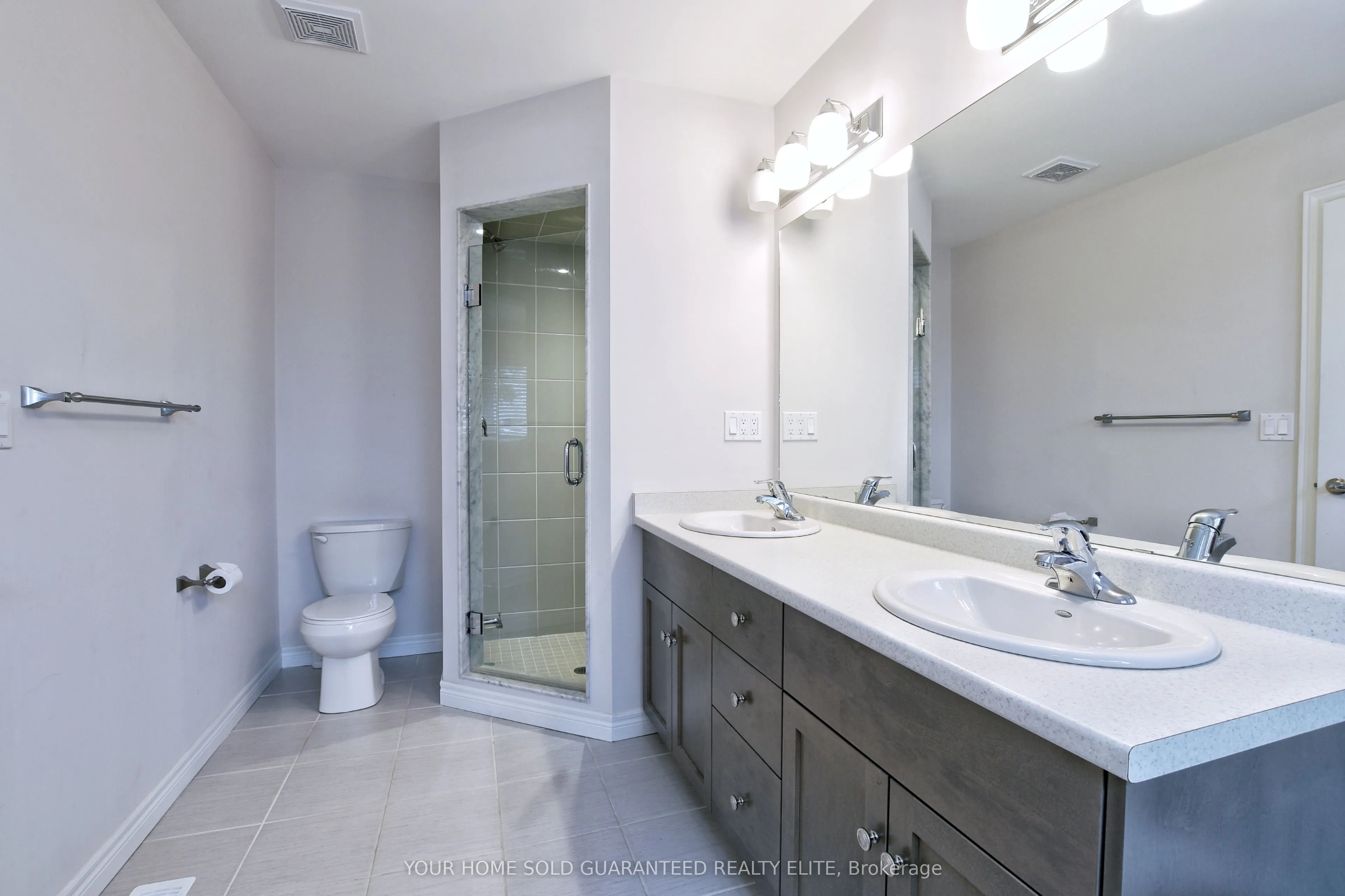 270 Main Street W #5