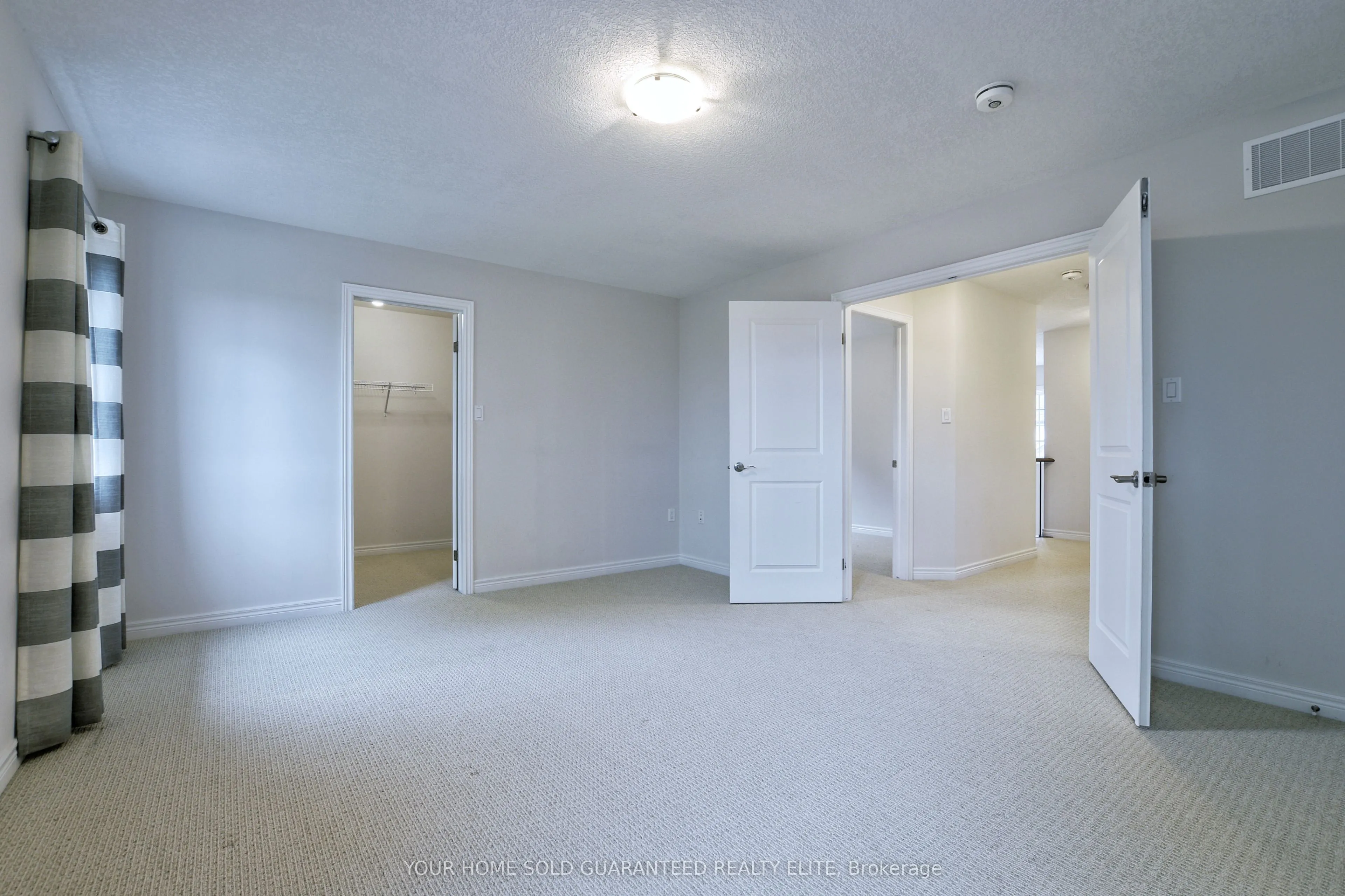 270 Main Street W #5