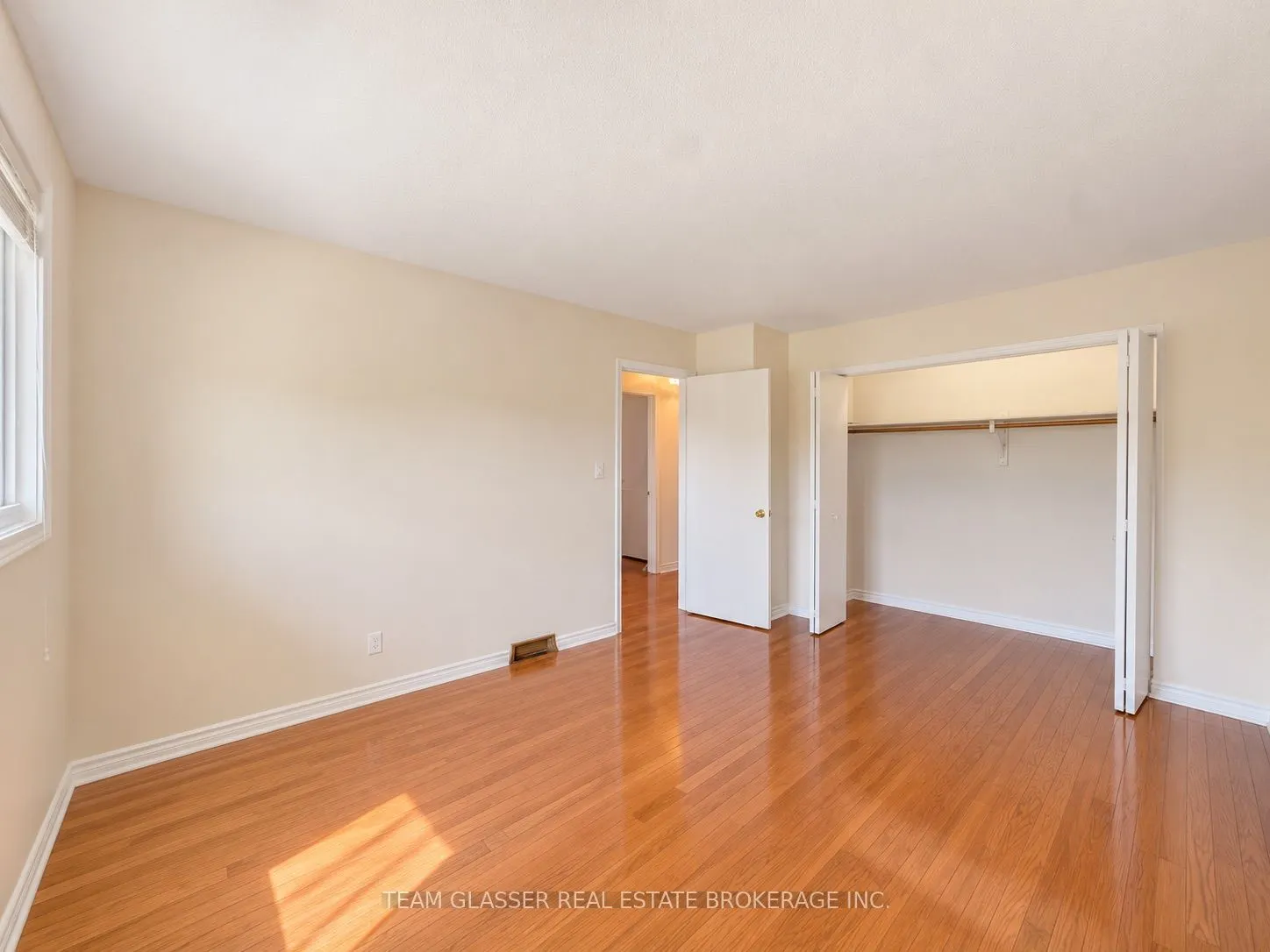 7 Harrow Court #Upper