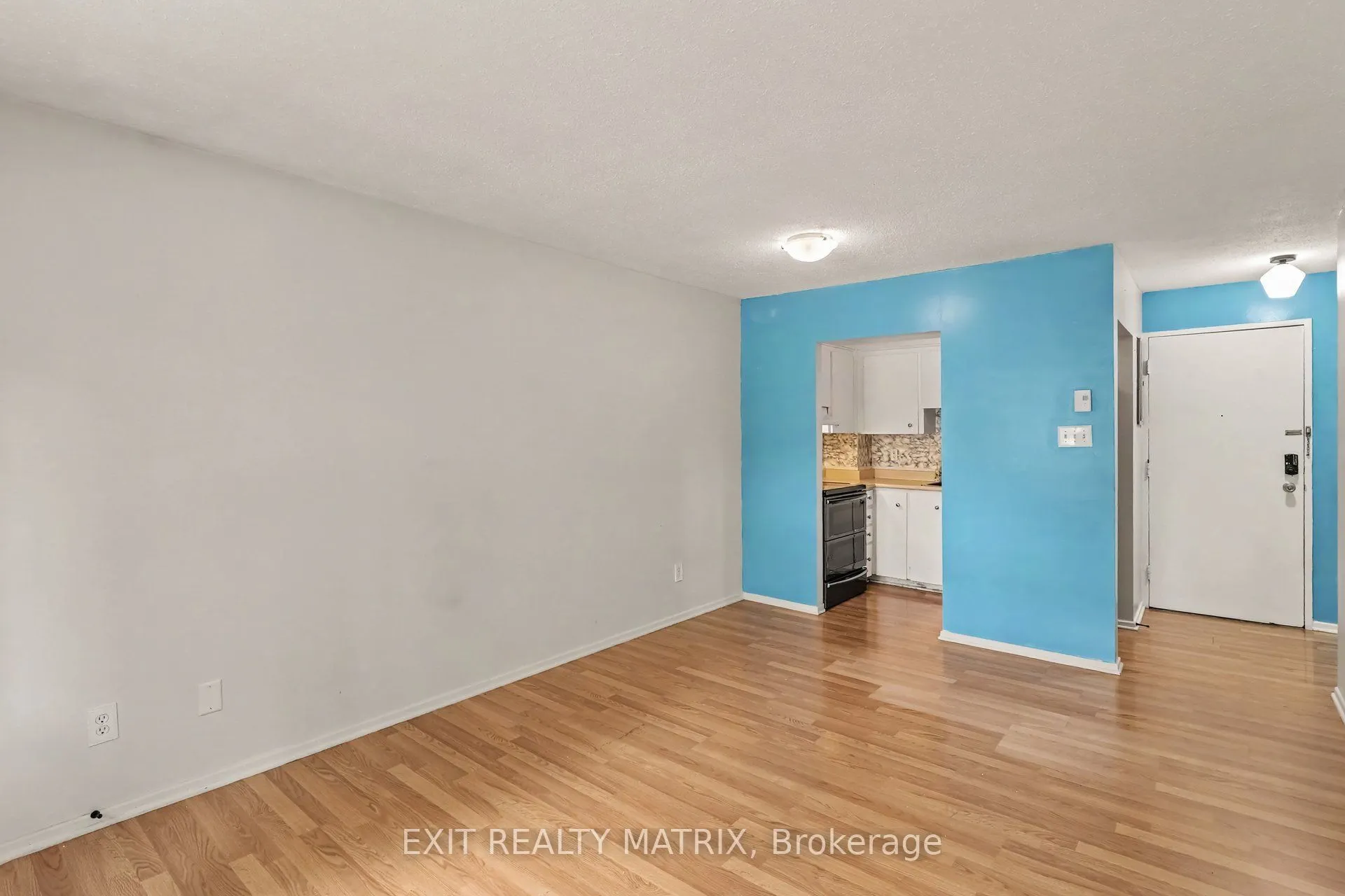 2044 Arrowsmith Drive #203 C