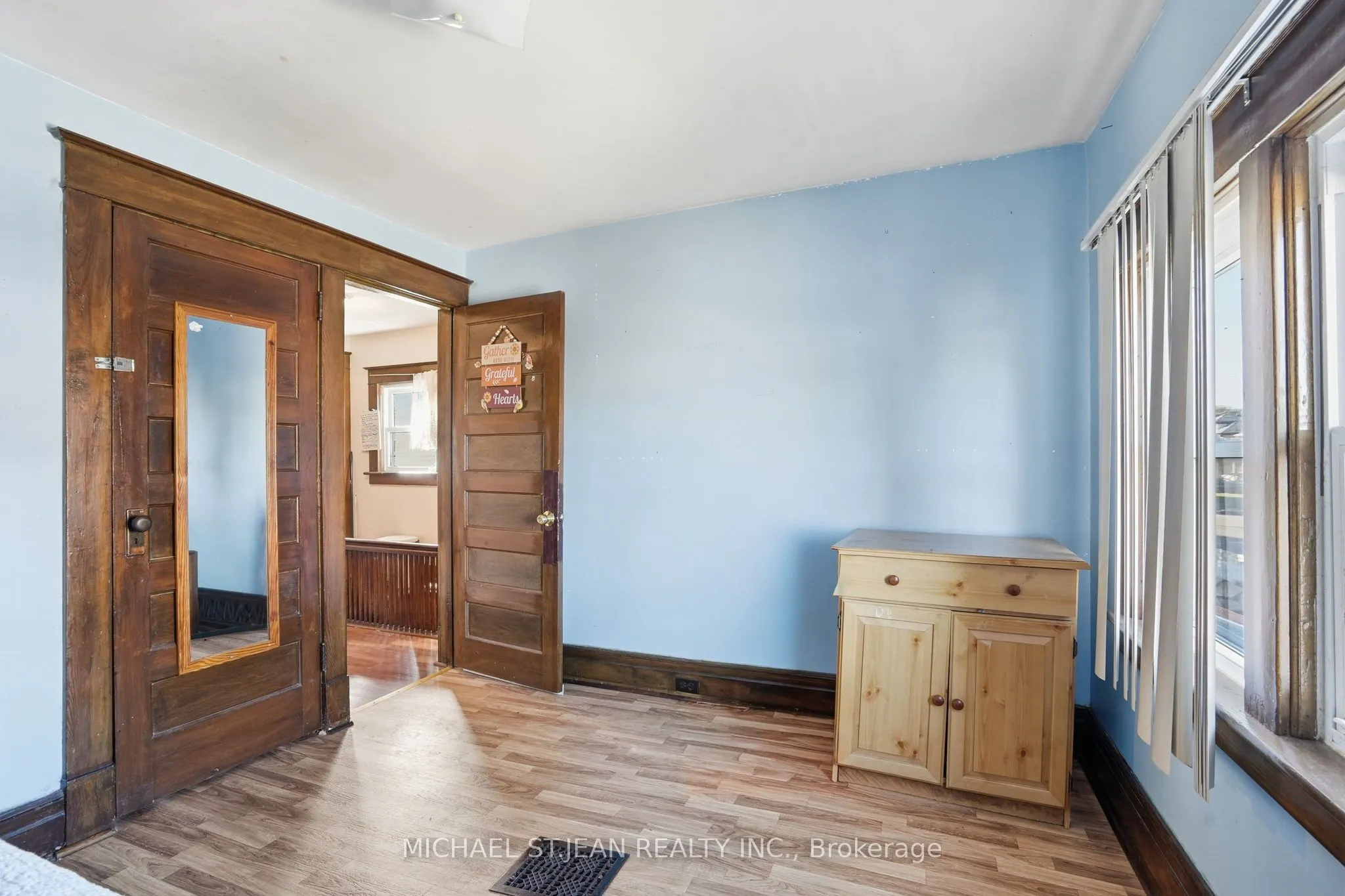 5128 Willmott Street