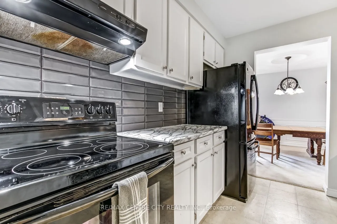 125 Elm Street #11