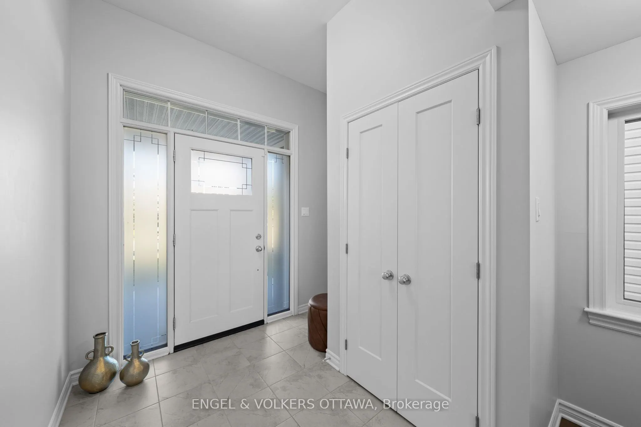 633 Moonflower Crescent