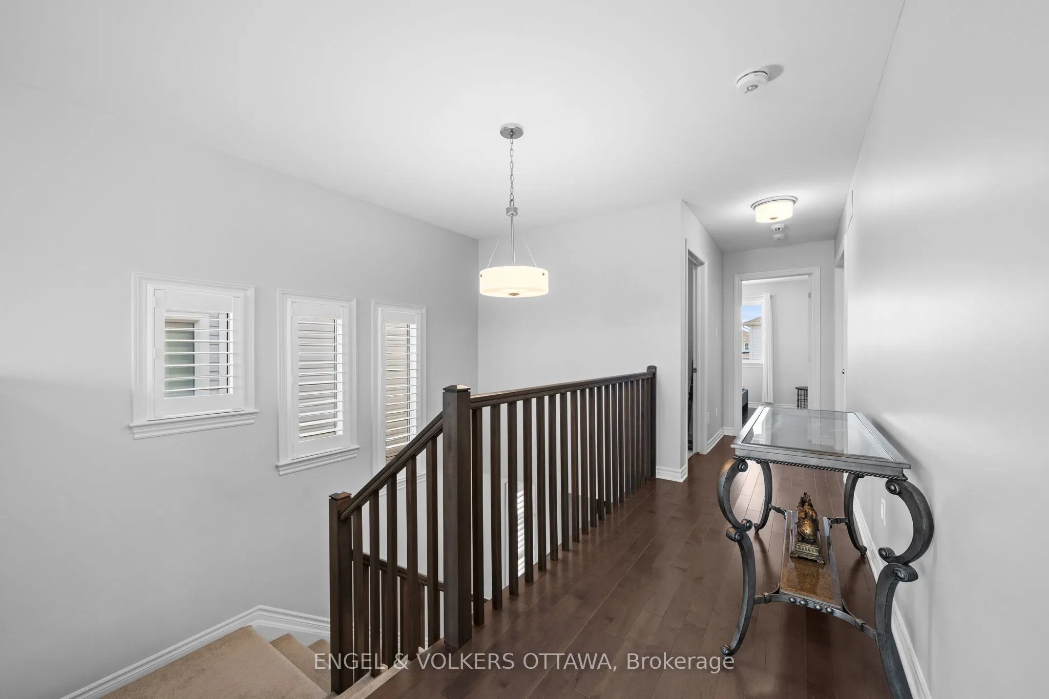 633 Moonflower Crescent