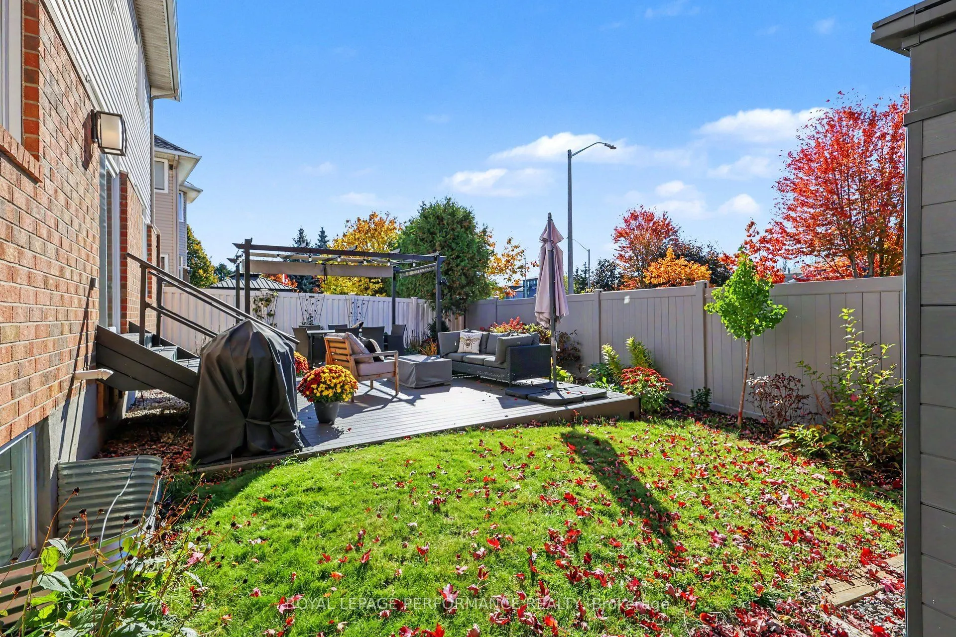 1033 Red Spruce Street