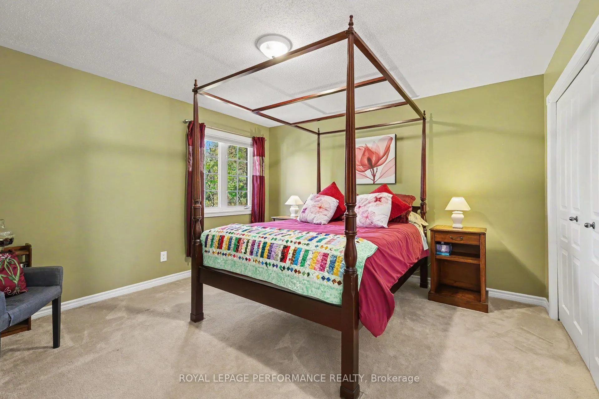 1033 Red Spruce Street