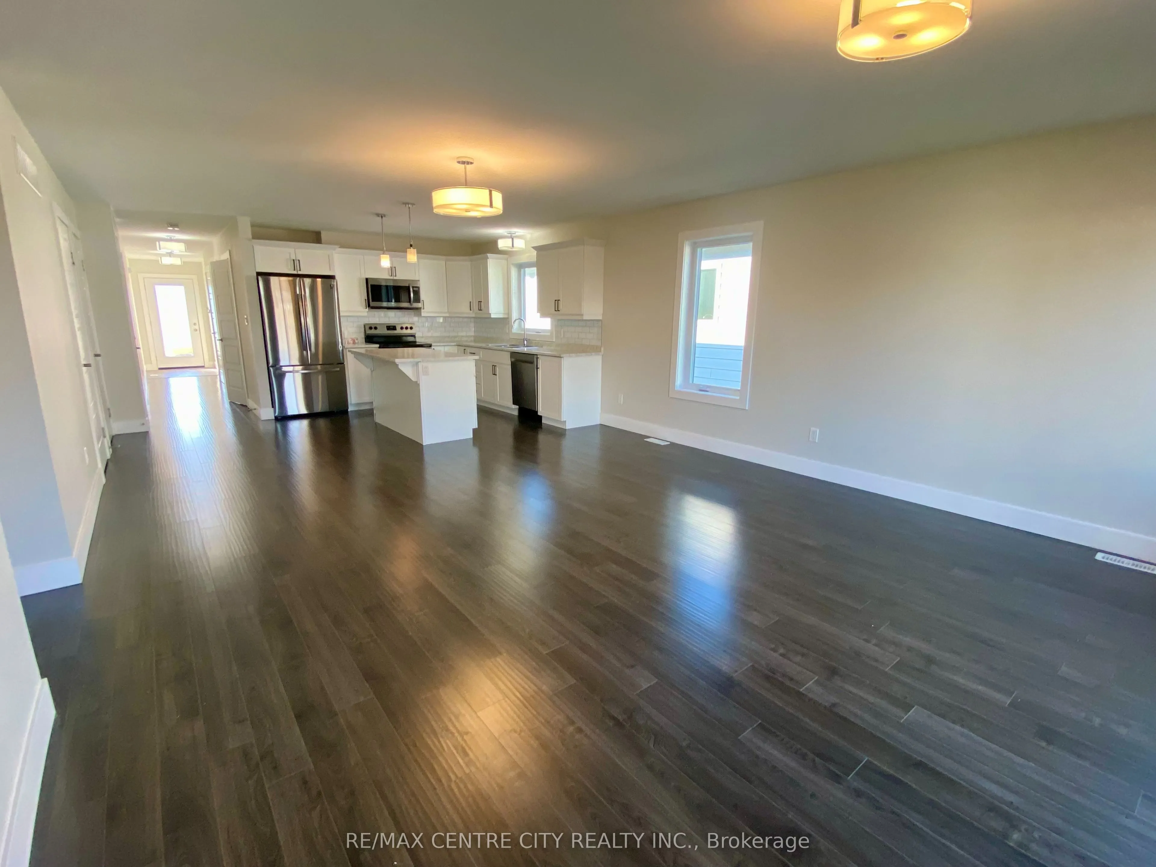 79 Renaissance Drive