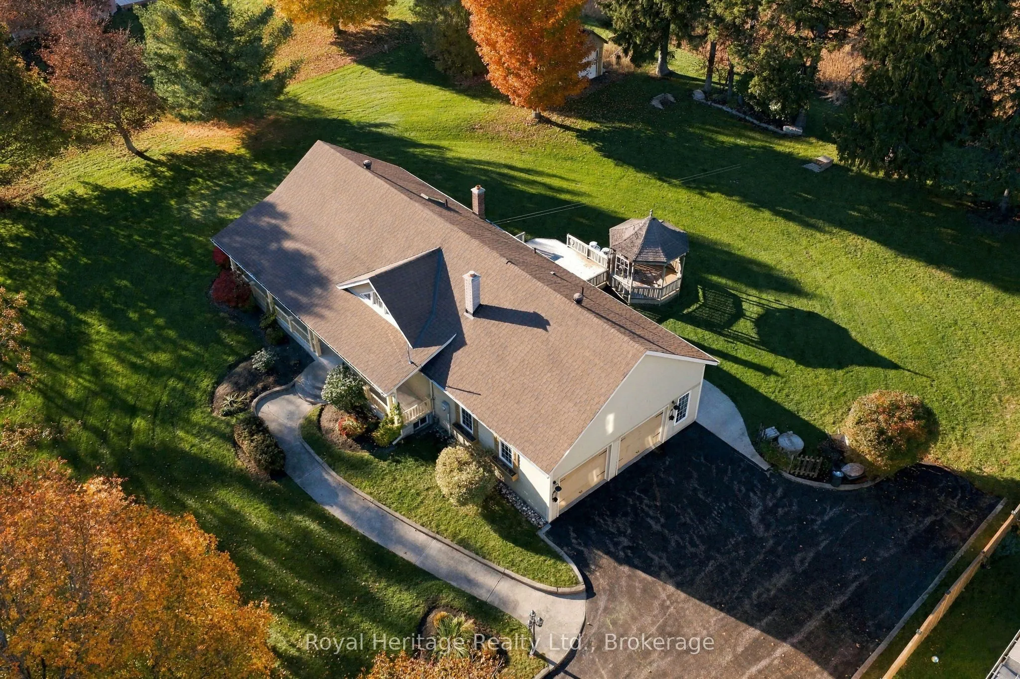 7372 Dale Road