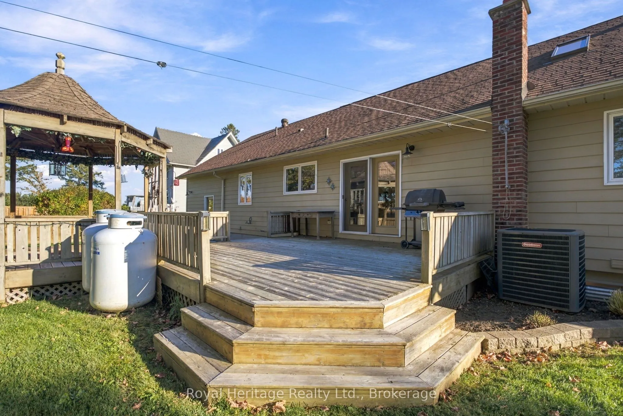 7372 Dale Road