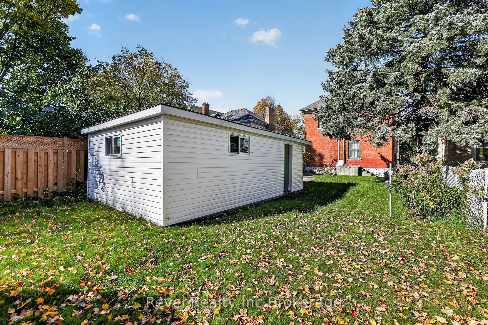 596 King Street