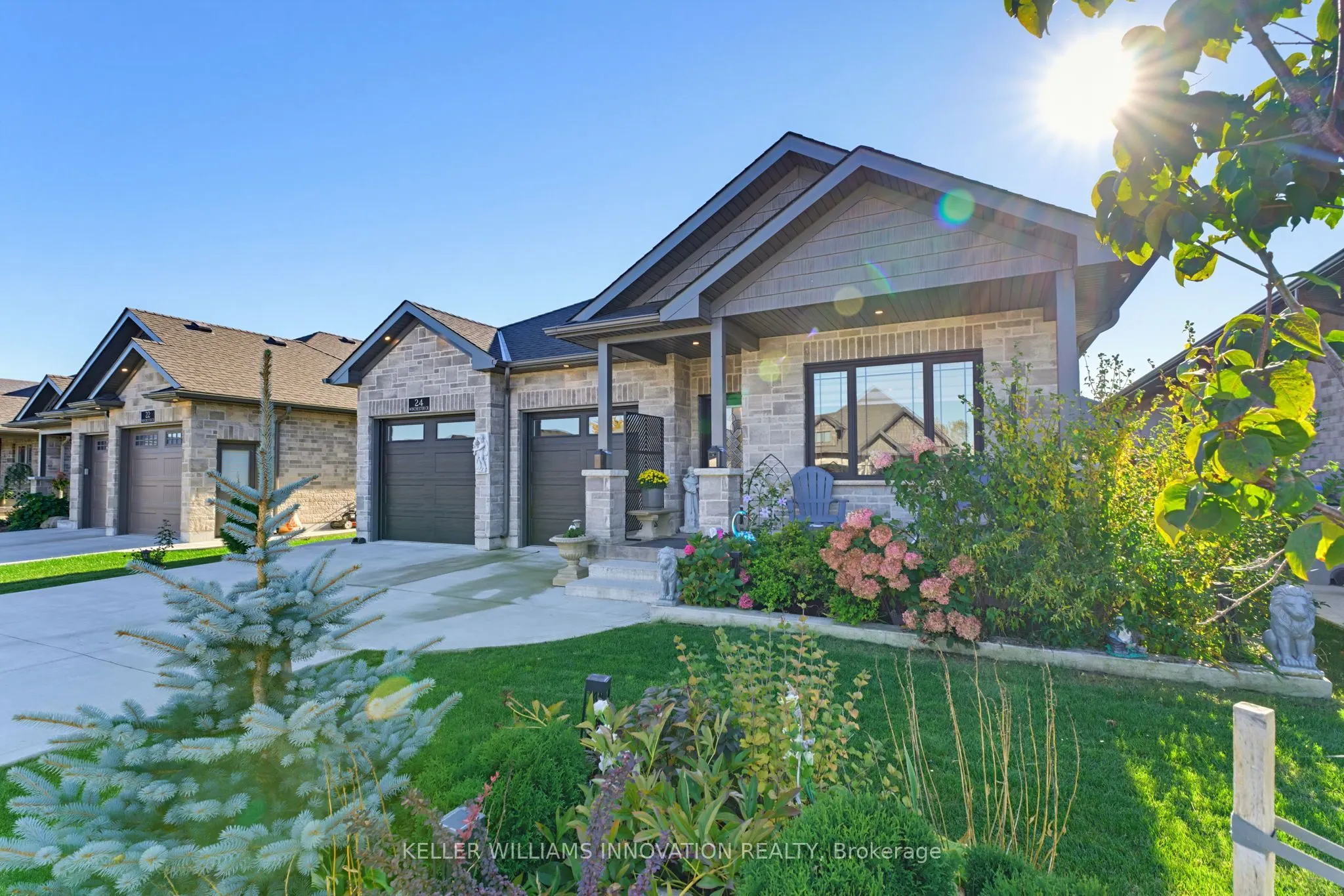 24 Winchester Crescent